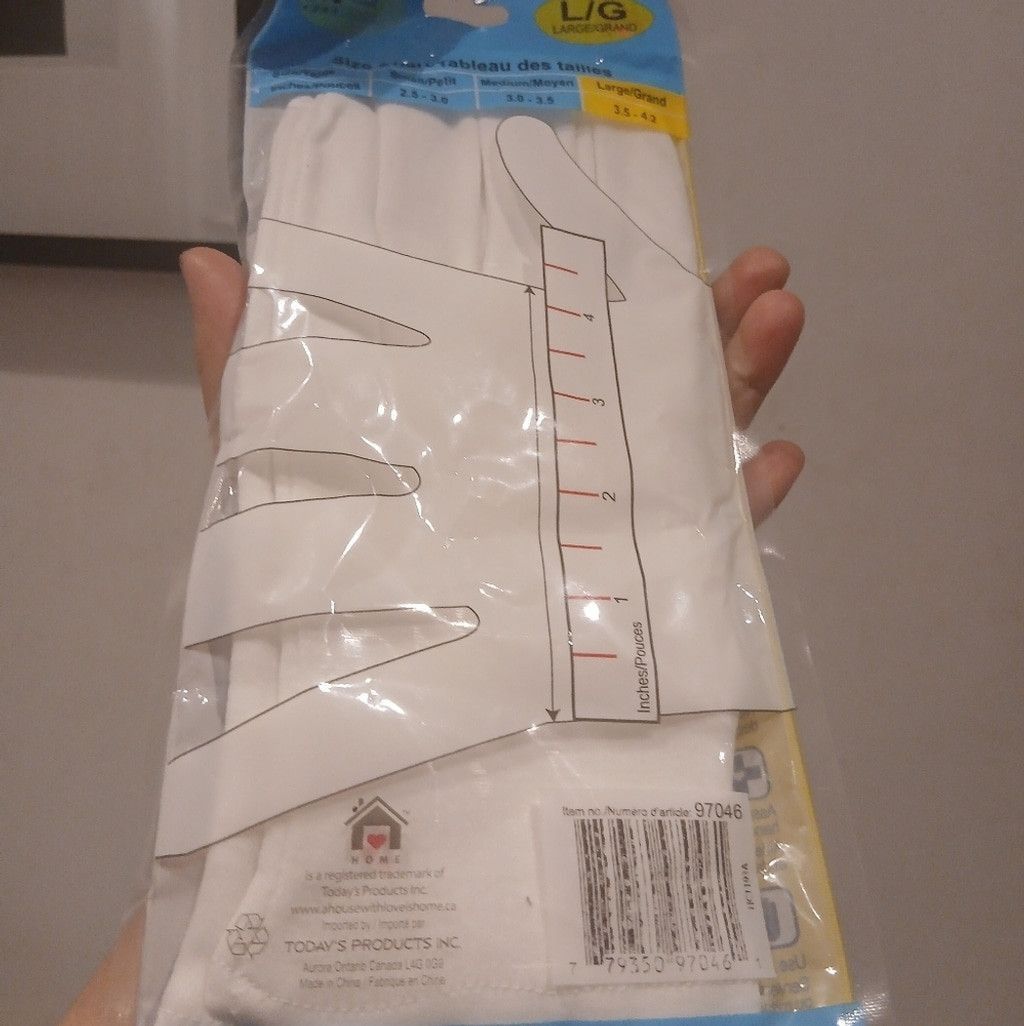 The Unbranded Brand NWT %100 Cotton Gloves In White Size Large Size ONE SIZE - 12 Thumbnail