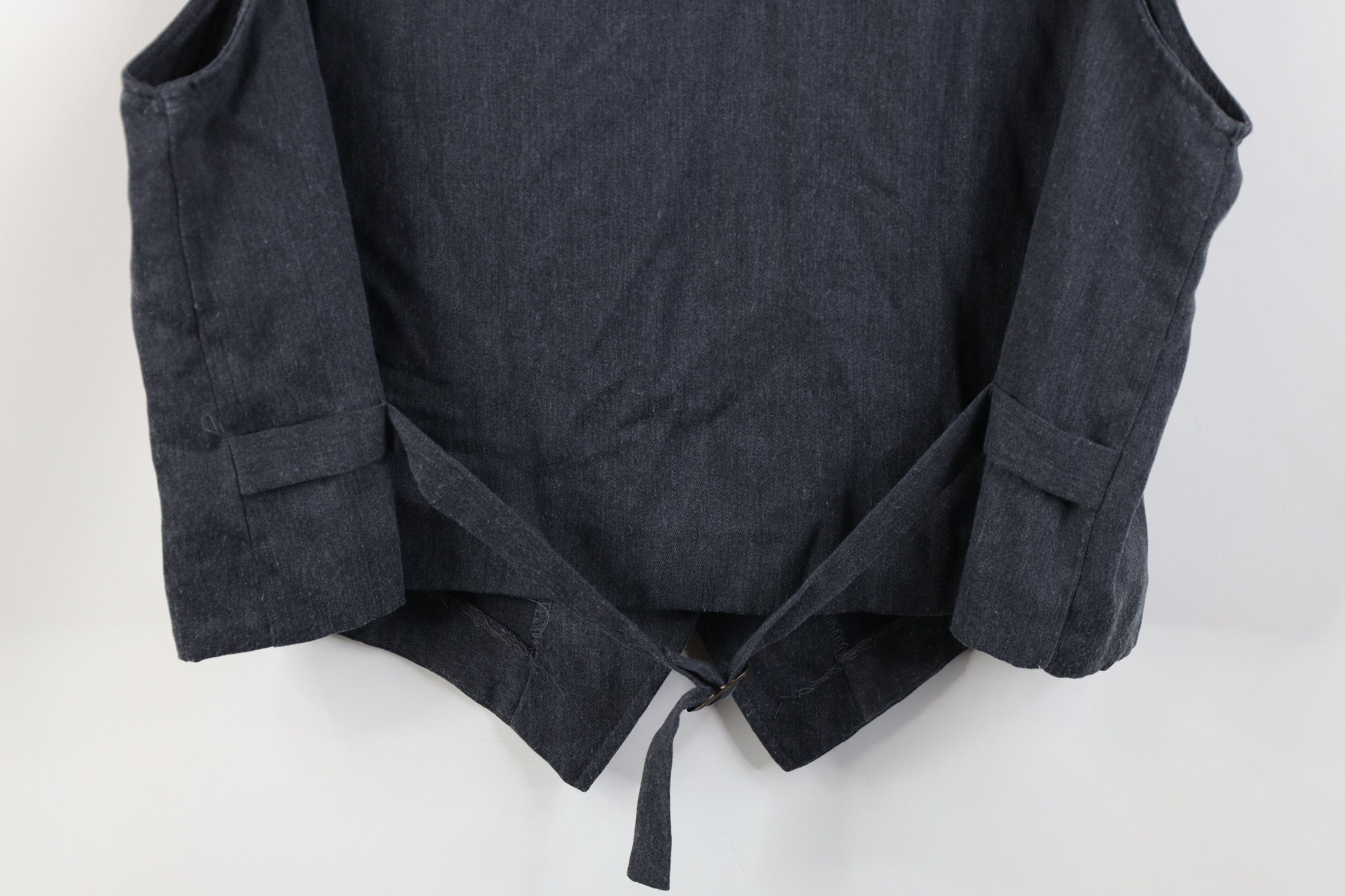 Vintage Vintage 90s Streetwear Gabardine Buckle Back Vest Jacket USA Size L / US 10 / IT 46 - 13 Thumbnail