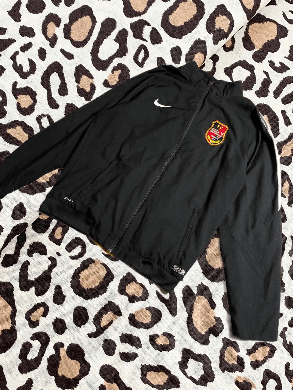 Nike Vintage Nike Jacket Size US XL / EU 56 / 4 - 1 Thumbnail