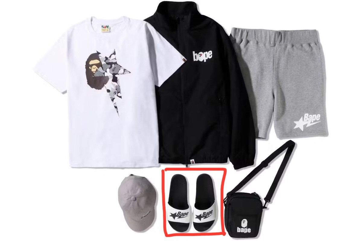 Bape BAPE Bag 2022 Premium Japan Exclusive Pack Slides White Size US 8 / EU 41 - 3 Thumbnail
