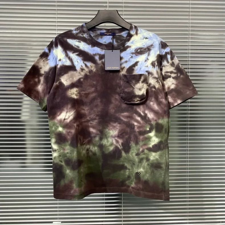 Louis Vuitton LOUIS VUITTON Tie-dyed three-dimensional pocket logo short Size US M / EU 48-50 / 2 - 1 Thumbnail
