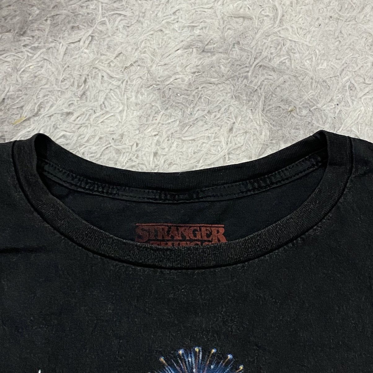 Vintage Stranger things movie tv series film Size US XL / EU 56 / 4 - 3 Thumbnail