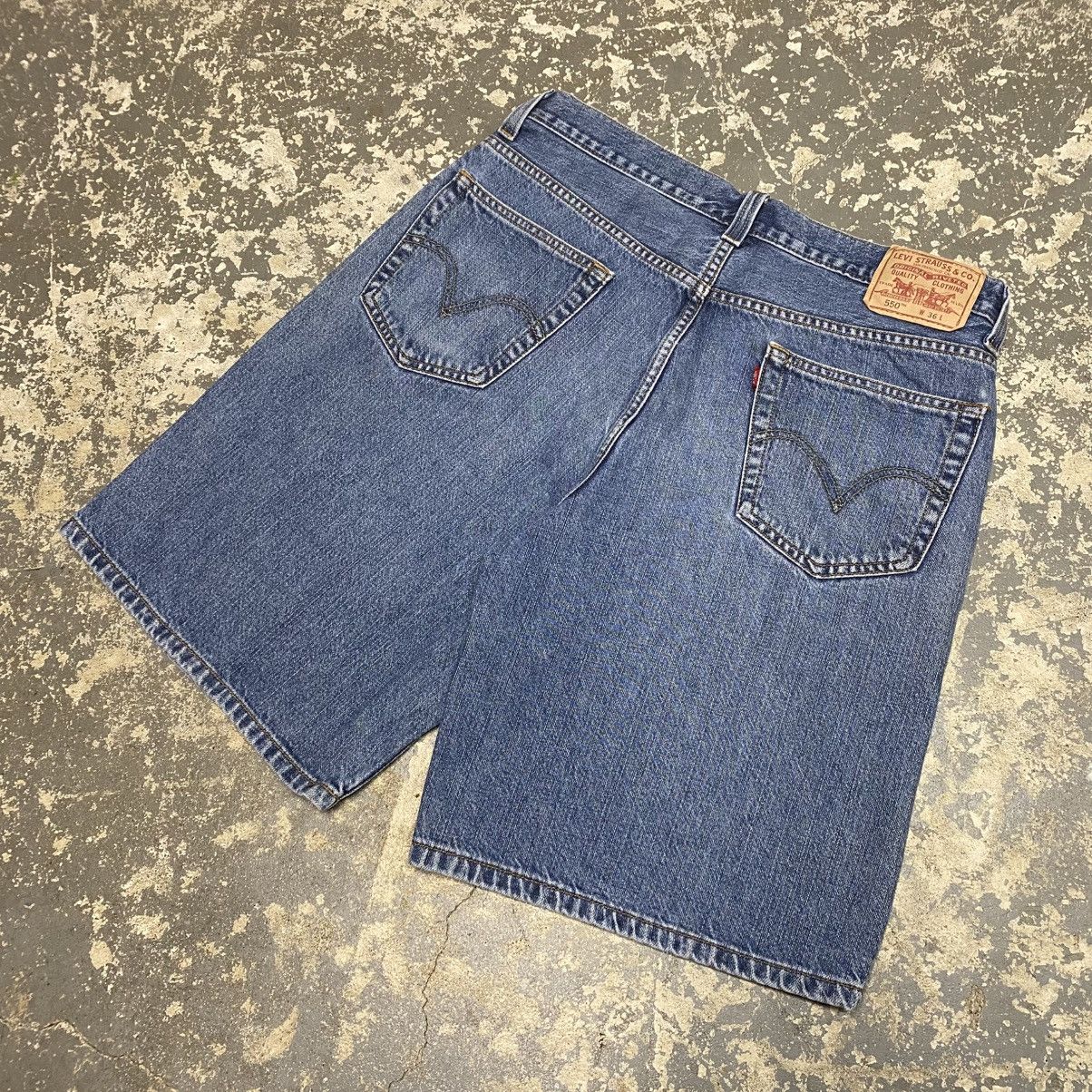 Levi's × Vintage Vintage Levi’s 550 Blue Denim Jean Shorts Jorts Y2K Size US 35 - 2 Thumbnail