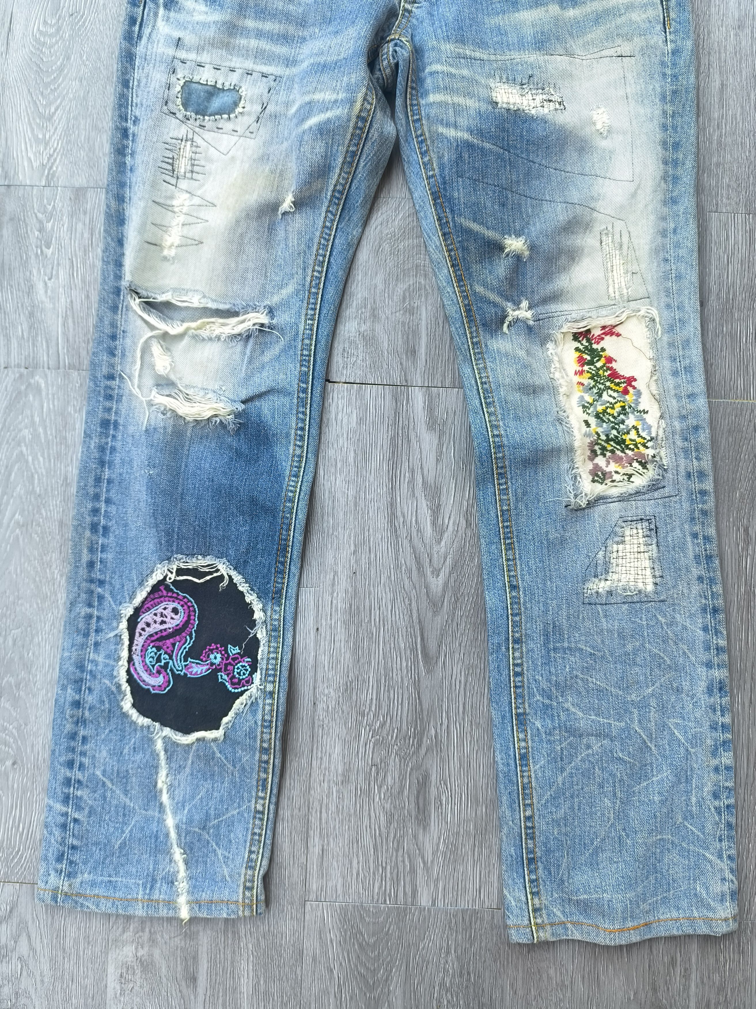 If Six Was Nine × Le Grande Bleu (L.G.B.) ANTGAUGE DISTRESSED PATCHWORKS JEANS LIKE KAPITAL JEANS Size US 31 - 3 Thumbnail