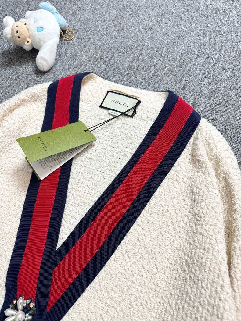 Gucci GucciWhite heavy industry diamond button tweed small fragra Size XS / US 0-2 / IT 36-38 - 3 Thumbnail