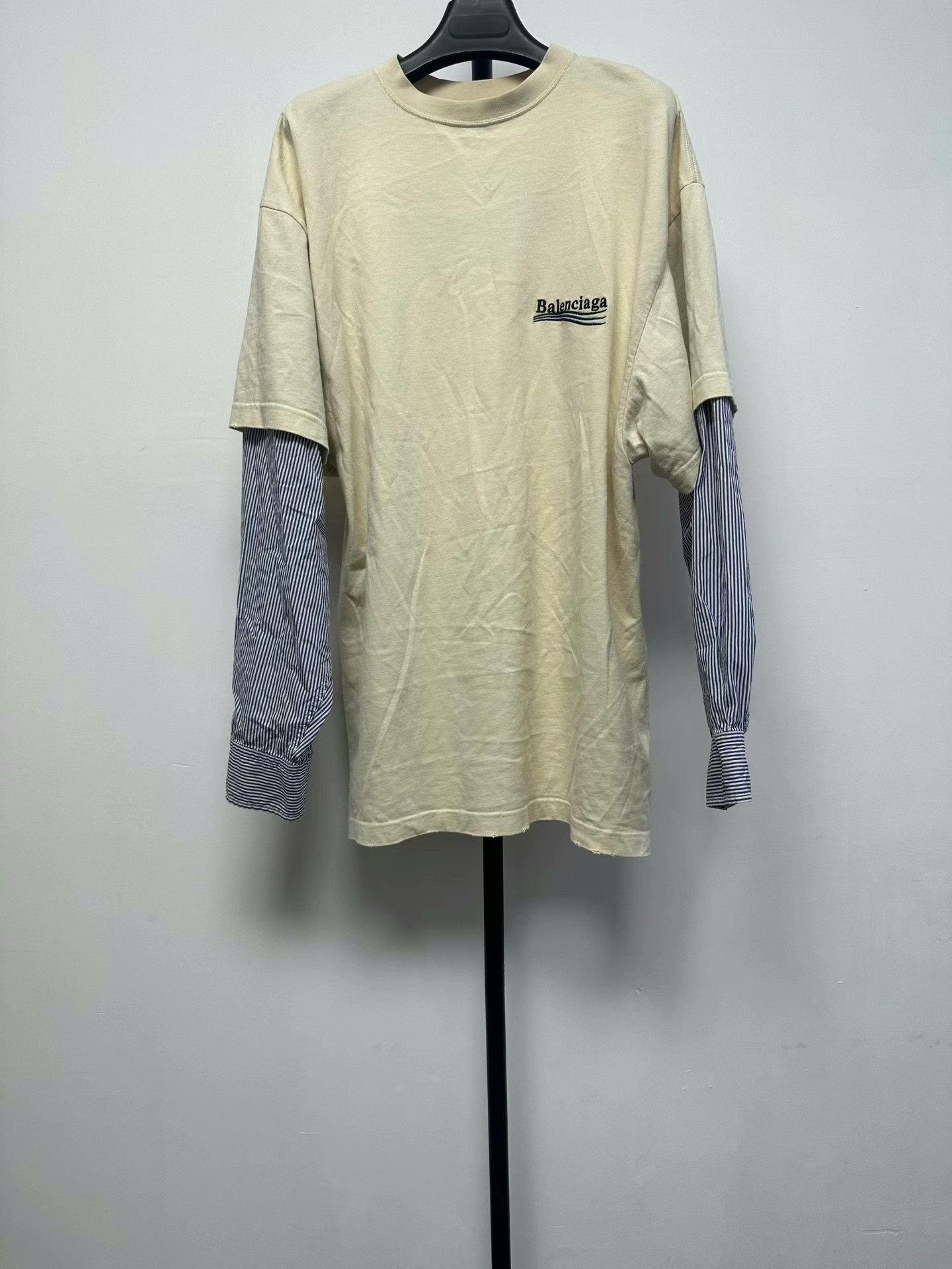Balenciaga Balenciaga Layered Logo Long Sleeve T-Shirt 2 Size US M / EU 48-50 / 2 - 1 Thumbnail