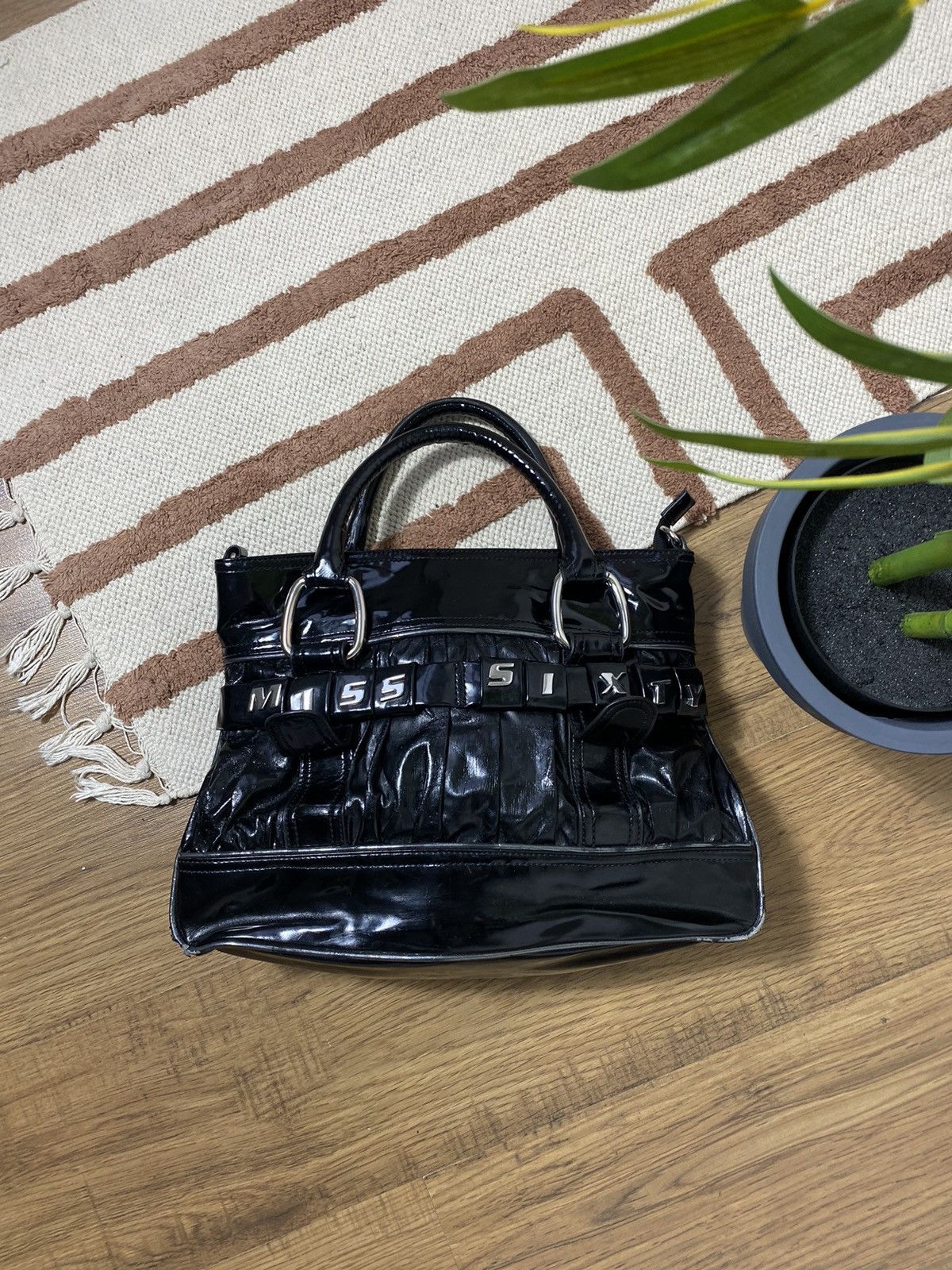 Miss Sixty VINTAGE MISS SIXTY 2000s LAQUE BAG Size ONE SIZE - 1 Thumbnail