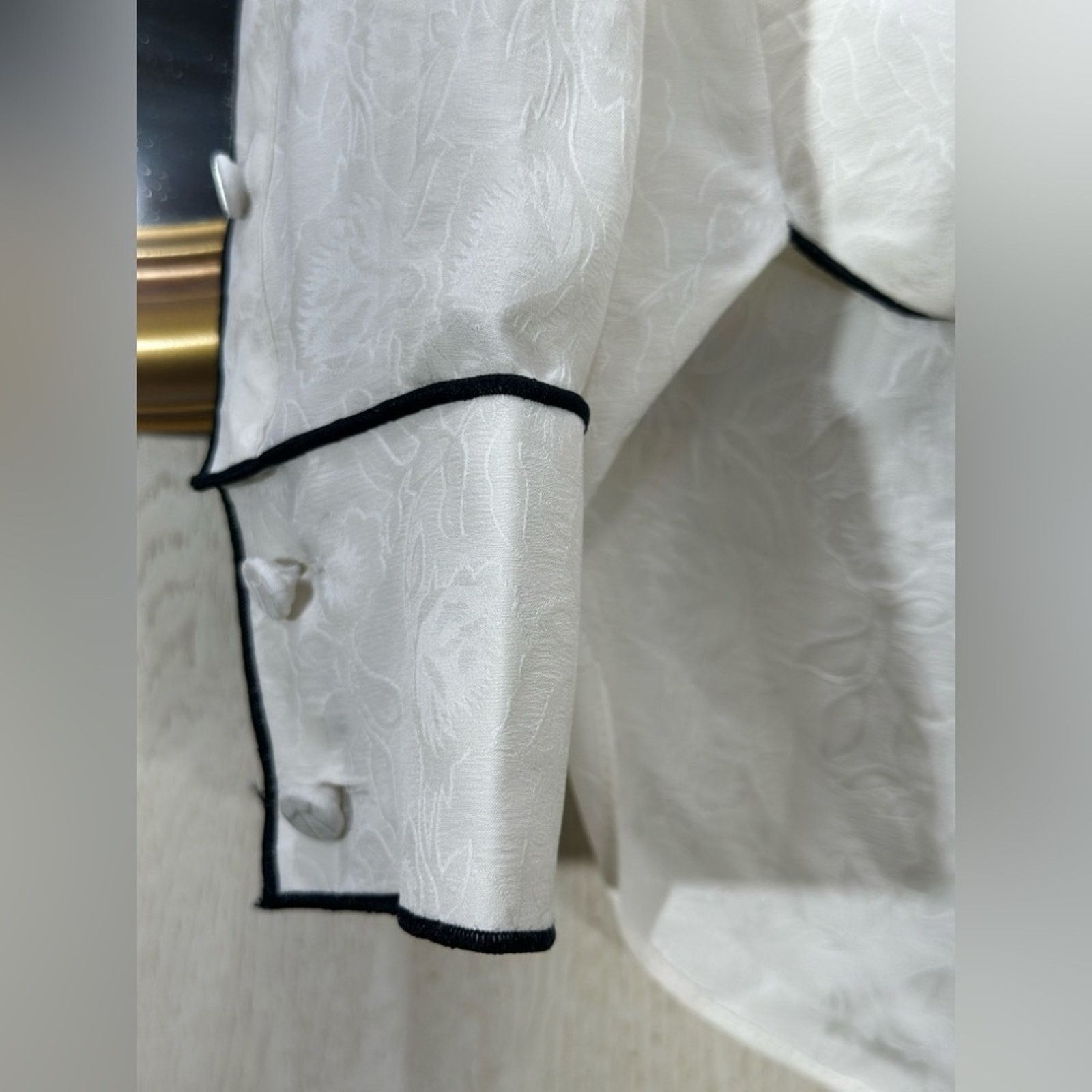 Veronica Beard Veronica Beard Worth Blouse in Off White | 100% Silk | NWT Size XS / US 0-2 / IT 36-38 - 7 Thumbnail
