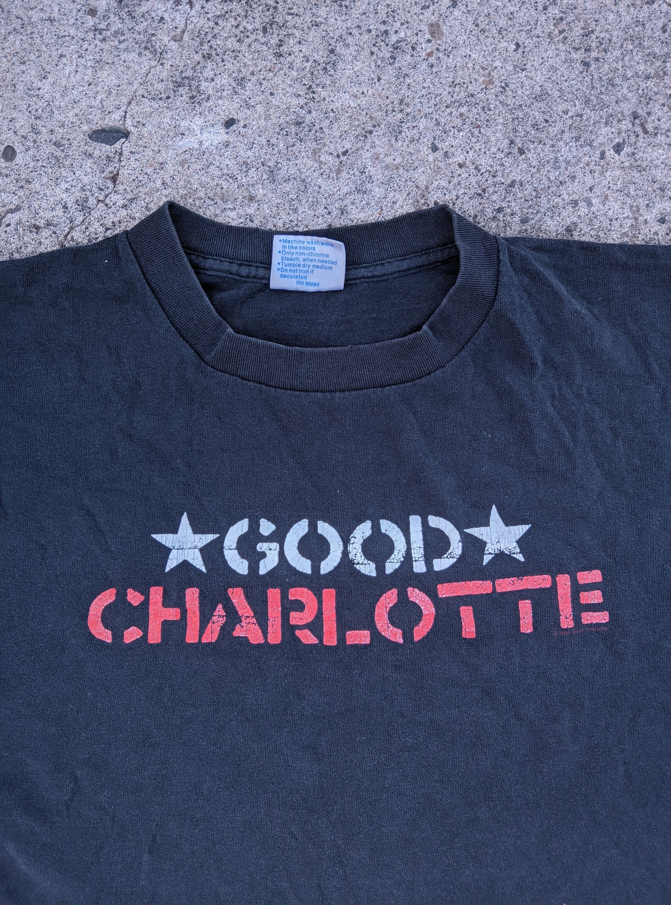 Band Tees Vintage 2000 good Charlotte pop punk t shirt Size US L / EU 52-54 / 3 - 3 Thumbnail