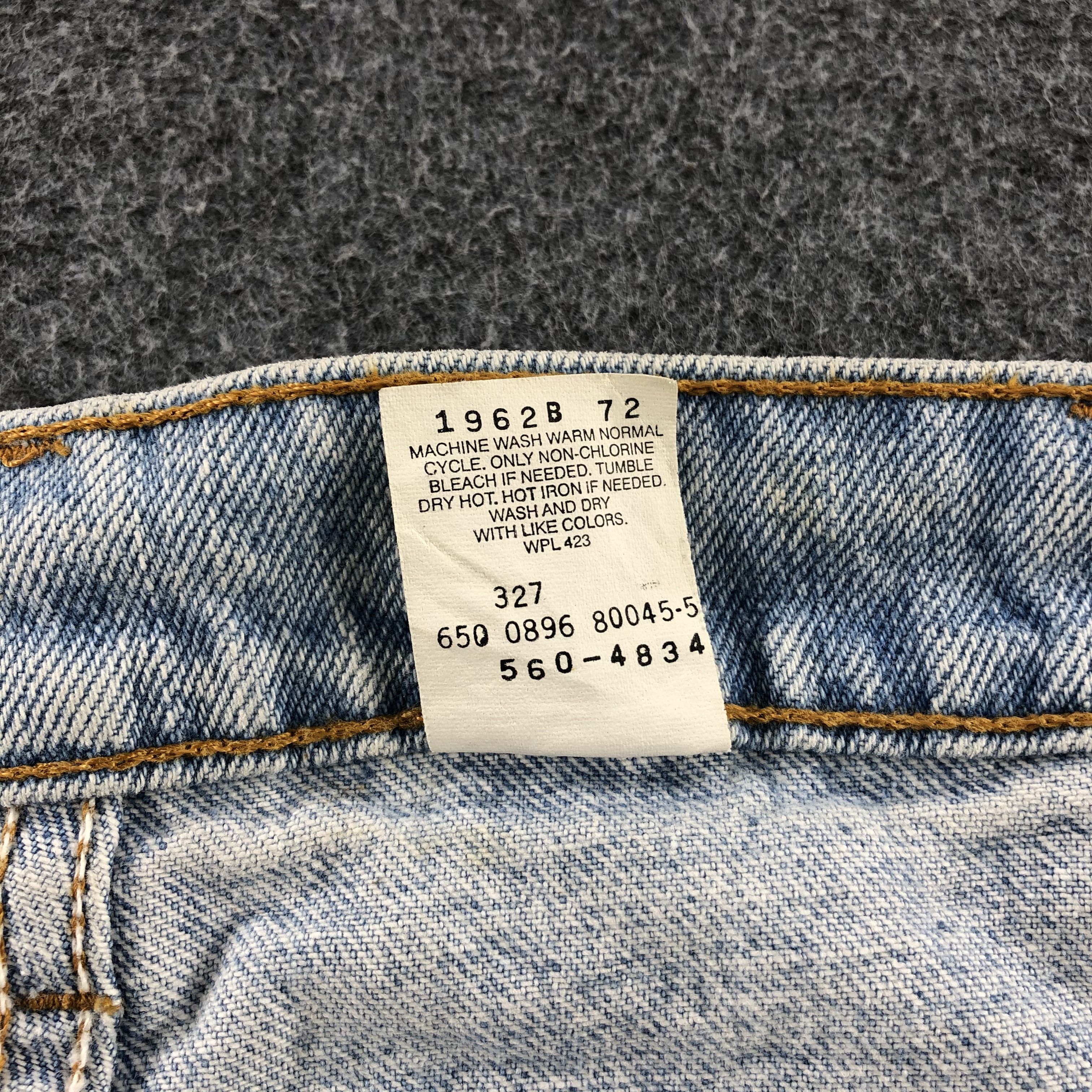 Levi's Vintage 90s Light Wash Levis 560 Jeans-J1215 Size US 38 / EU 54 - 10 Thumbnail