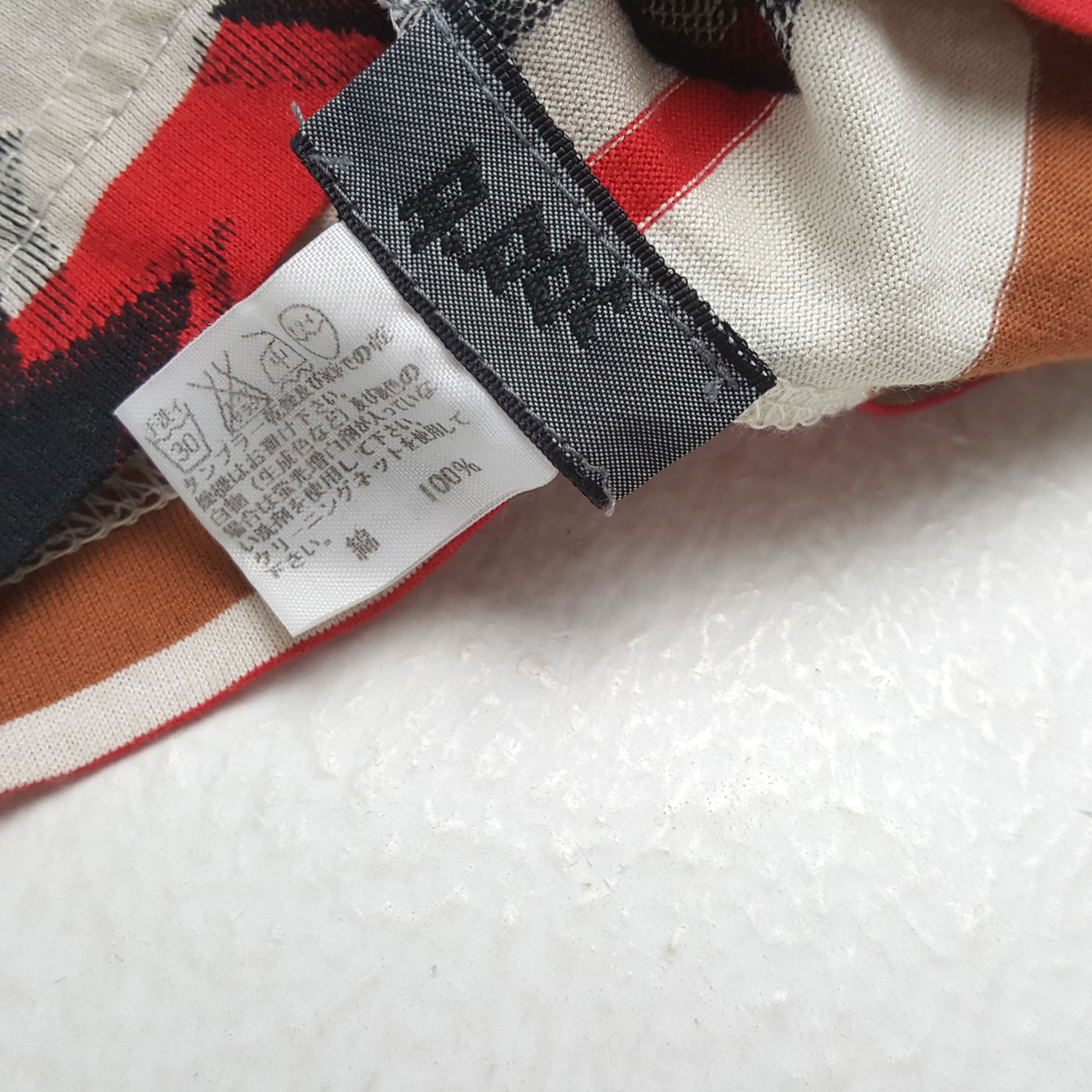 Issey Miyake × Japanese Brand × Vintage ISSEY MIYAKE Japanese Designer Fashion Style Tshirt Size US M / EU 48-50 / 2 - 7 Thumbnail