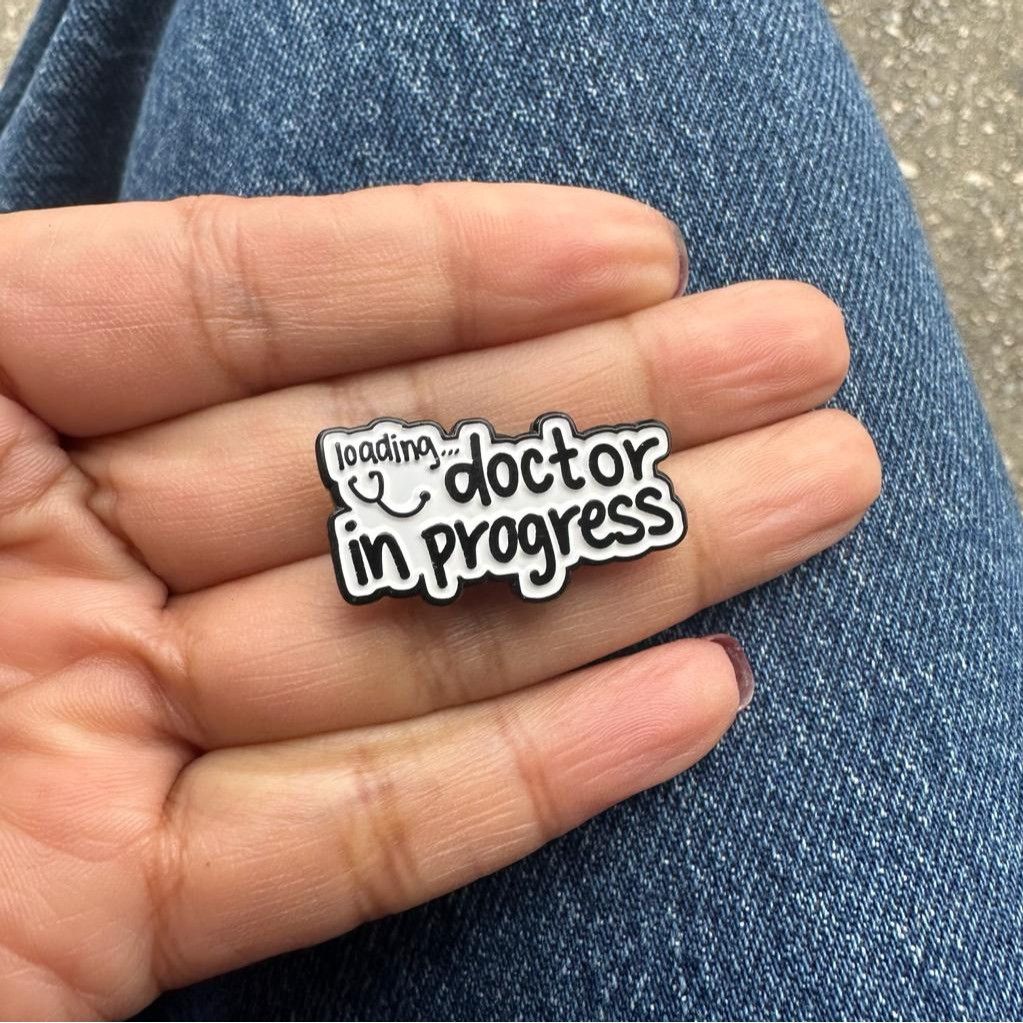 Other ✨New Oz Enamel Pin Doctor in Progress Medical Themed Brooch Size ONE SIZE - 2 Thumbnail