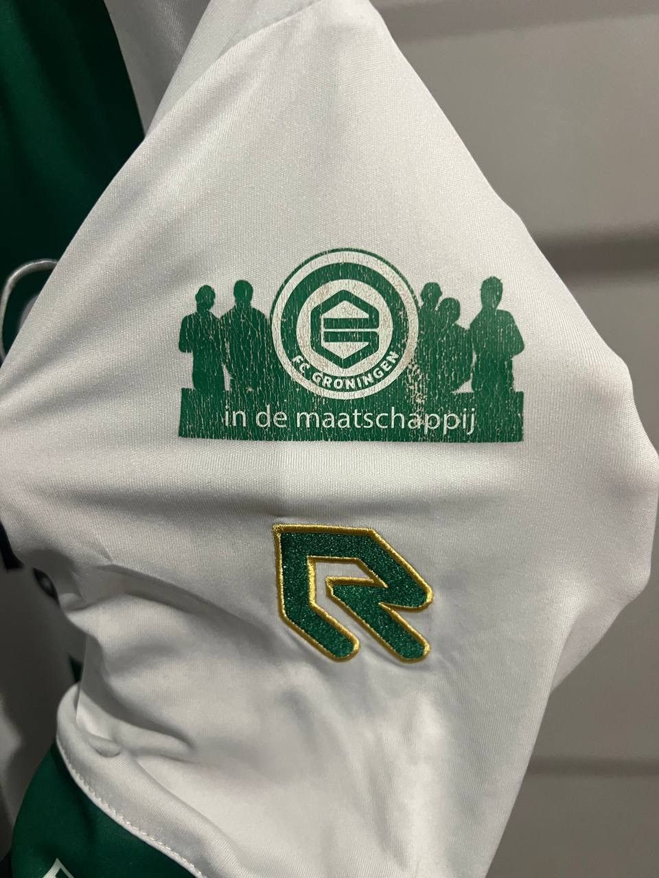 Sports Specialties 2015/16 FC GRONINGEM #10 MATCH WORN ROBEY SOCCER JERSEY SHIR Size US XL / EU 56 / 4 - 10 Thumbnail