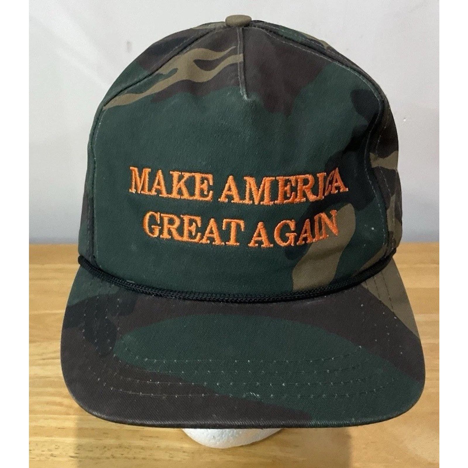 Other Official Trump Mega Cali Fame Make America Great Again Como Size ONE SIZE - 1 Thumbnail