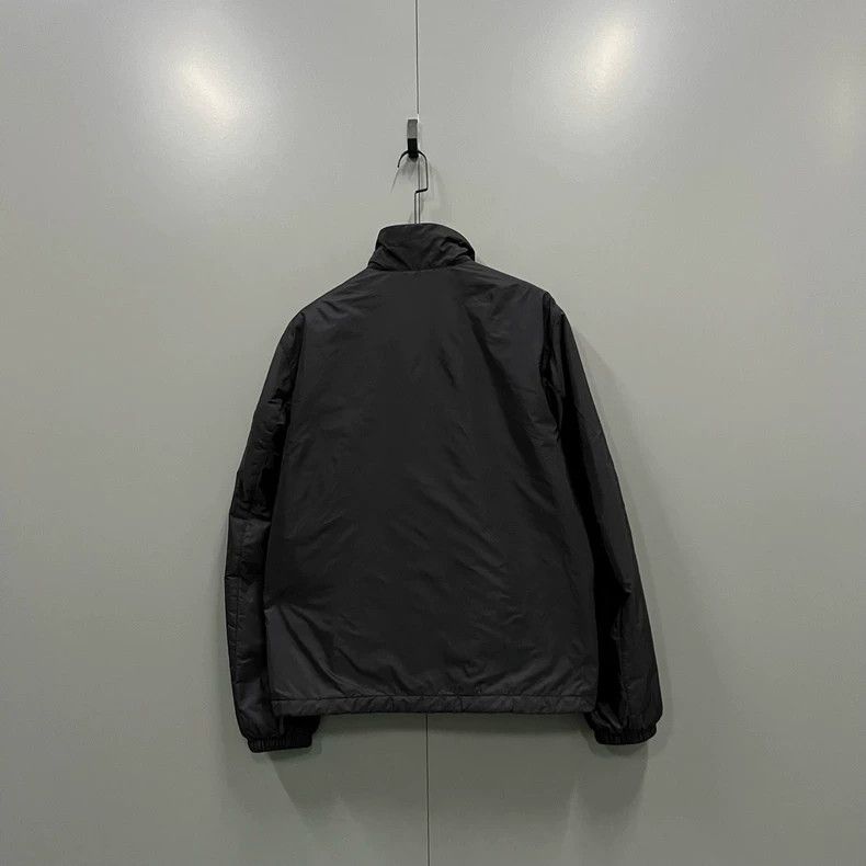 Prada Prada Black triangle nylon jacket 2501-Nextarrow Size US L / EU 52-54 / 3 - 3 Thumbnail