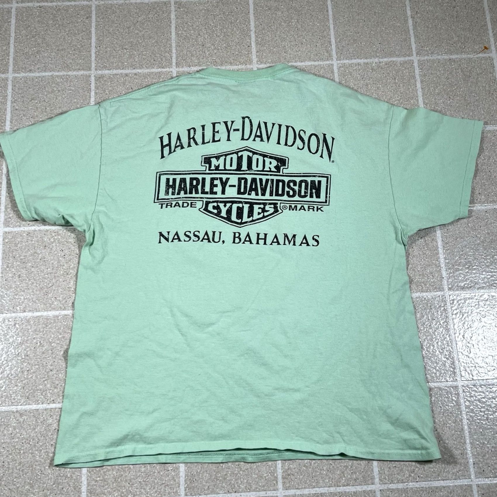 Harley Davidson VINTAGE Harley-Davidson T-Shirt XL Green Motorcycle On The Beach Nassau Bahamas Y2K Mens XL Size US XL / EU 56 / 4 - 4 Thumbnail