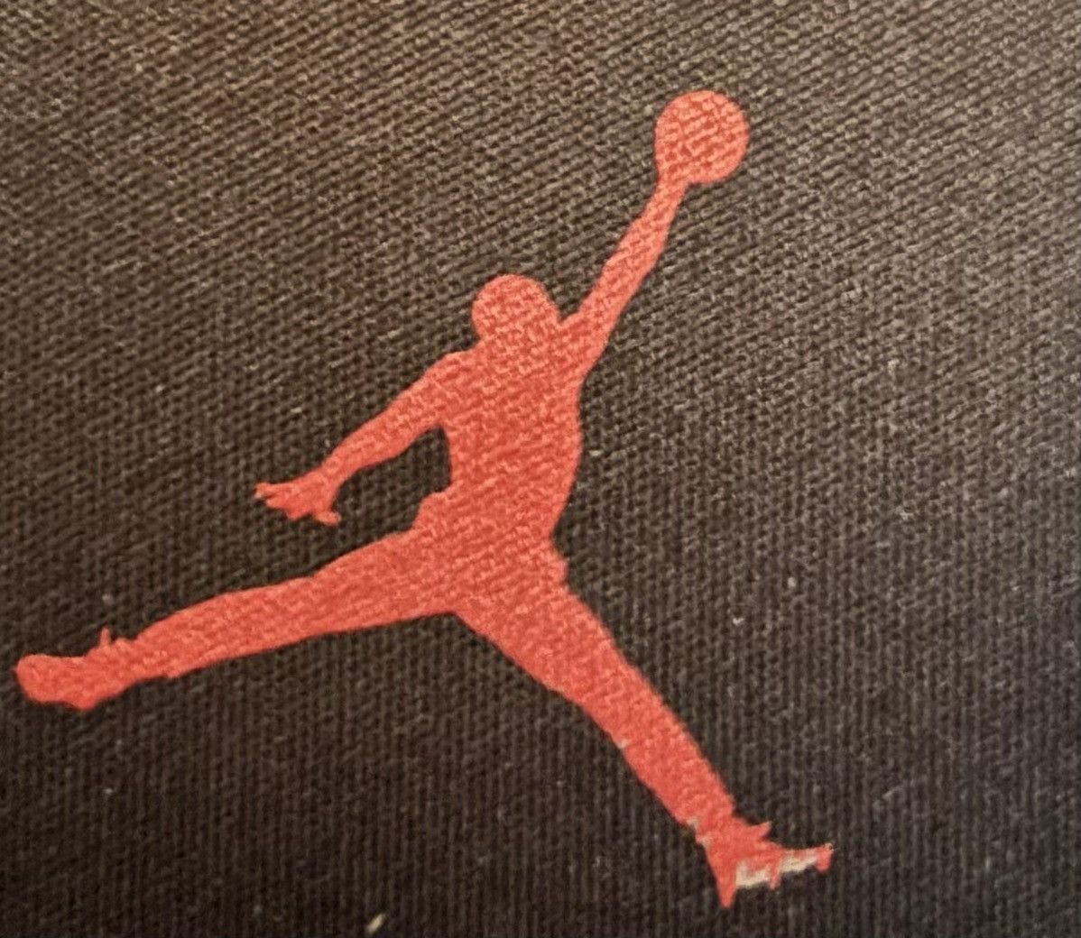 Jordan Brand Jordan 1 Mid SE Christmas 2022 Size 11.5 Size US 11.5 / EU 44-45 - 8 Thumbnail