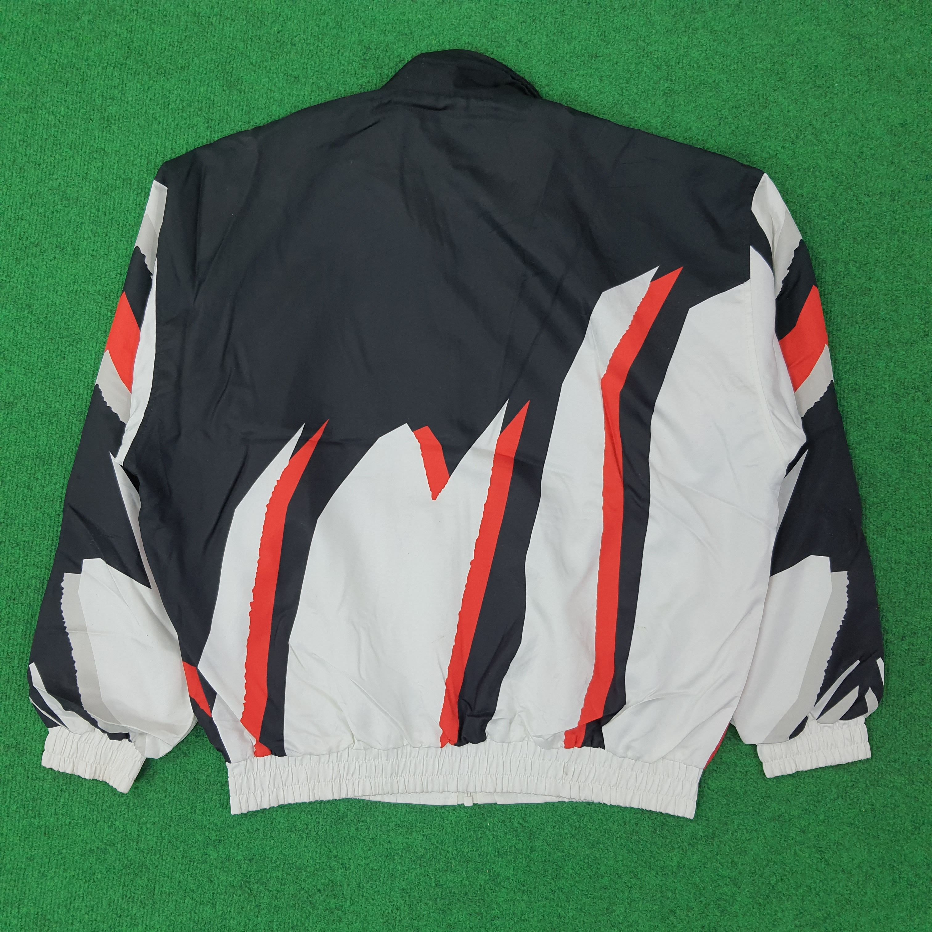 Mizuno Vintage Mizuno Running Outdoor Sport Jacket C243N8 Size US L / EU 52-54 / 3 - 3 Thumbnail