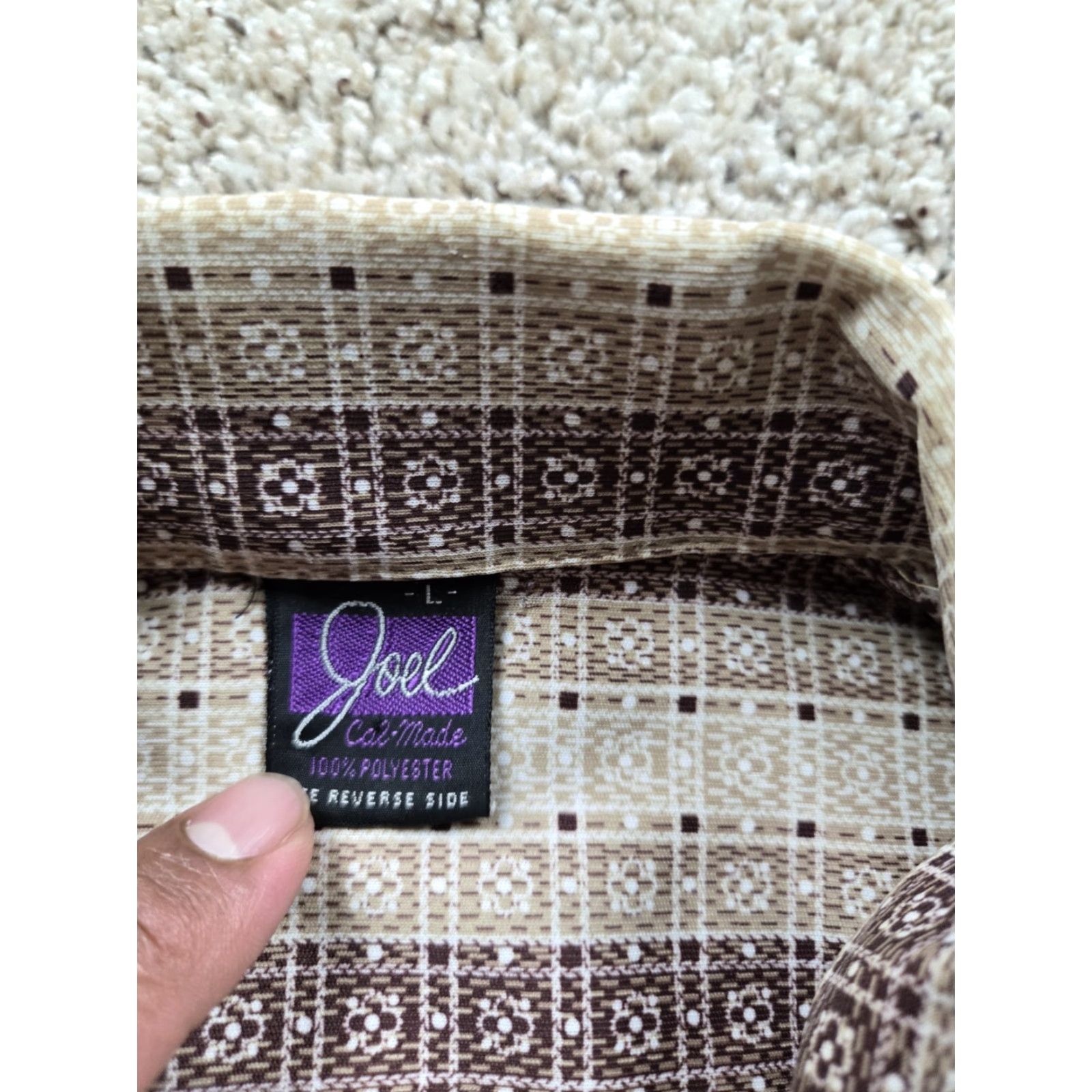 Vintage VINTAGE Joel Of California Shirt Large Brown Clover Print Point Collar 70s Disco Long Sleeve Polyester Button-Front Mens L Brown Clover Print Shirt Size US L / EU 52-54 / 3 - 4 Thumbnail