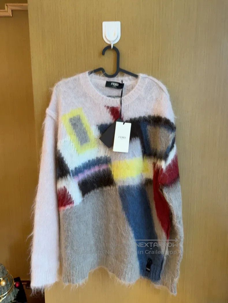 Fendi 22' Spring/Autumn multi-color geometric block patter