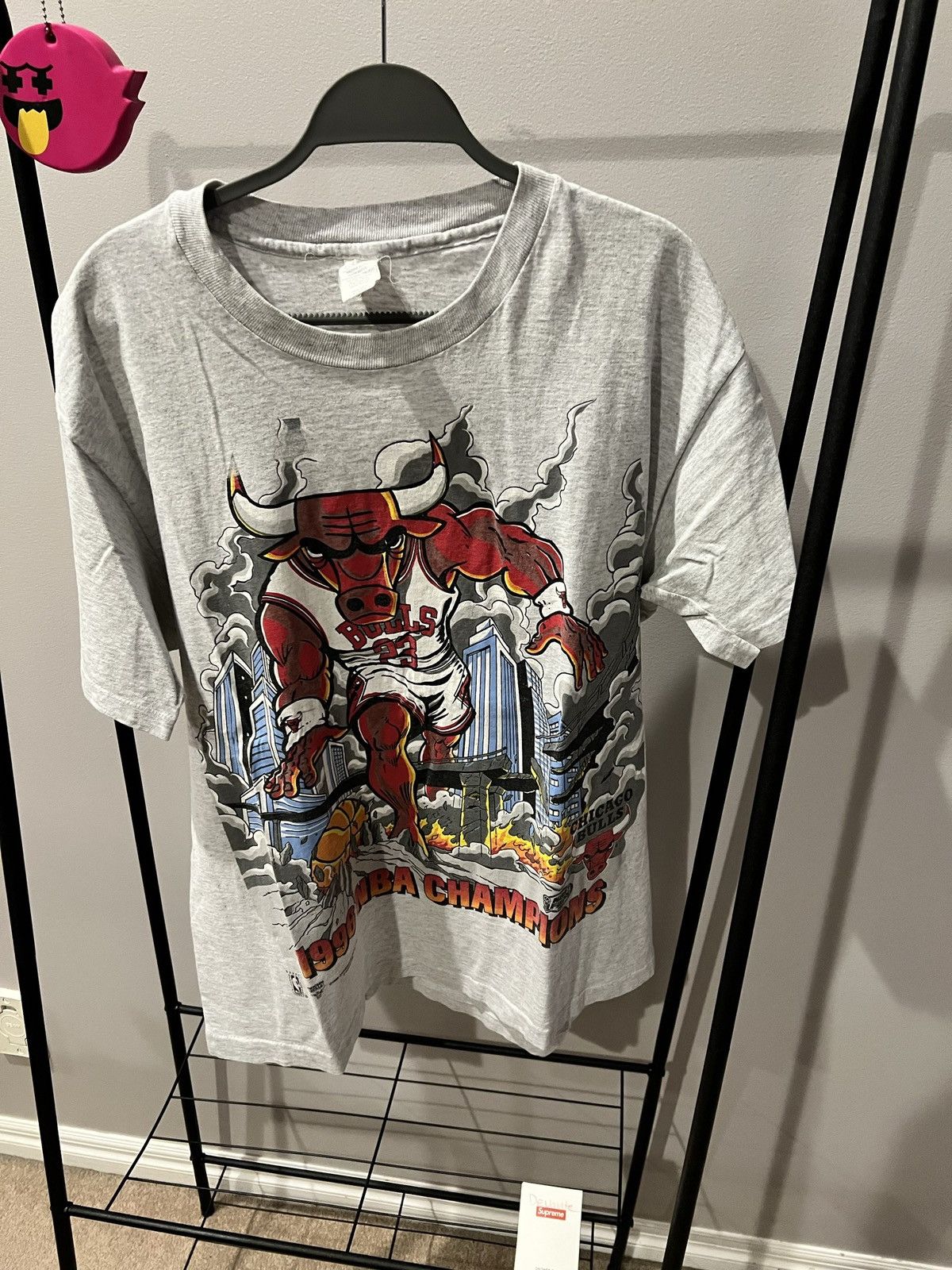 NBA × Vintage Vintage Chicago Bull Tee Size US L / EU 52-54 / 3 - 3 Thumbnail