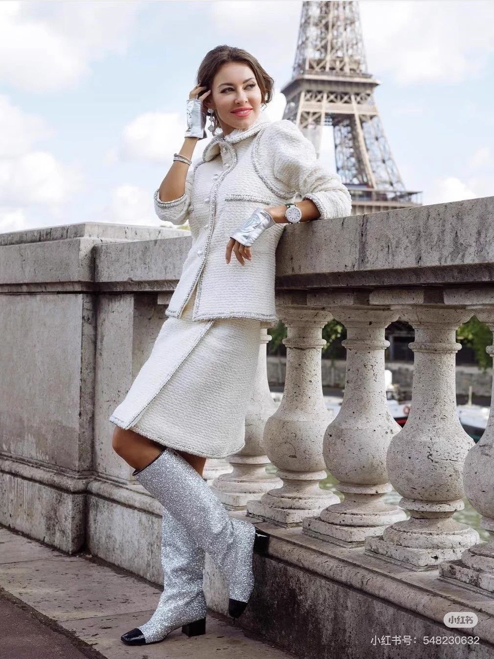 Chanel Chanel 17K Ivory Silver Trim 2Pkt PearlBtn TweedJacket 36 Size XS / US 0-2 / IT 36-38 - 8 Thumbnail