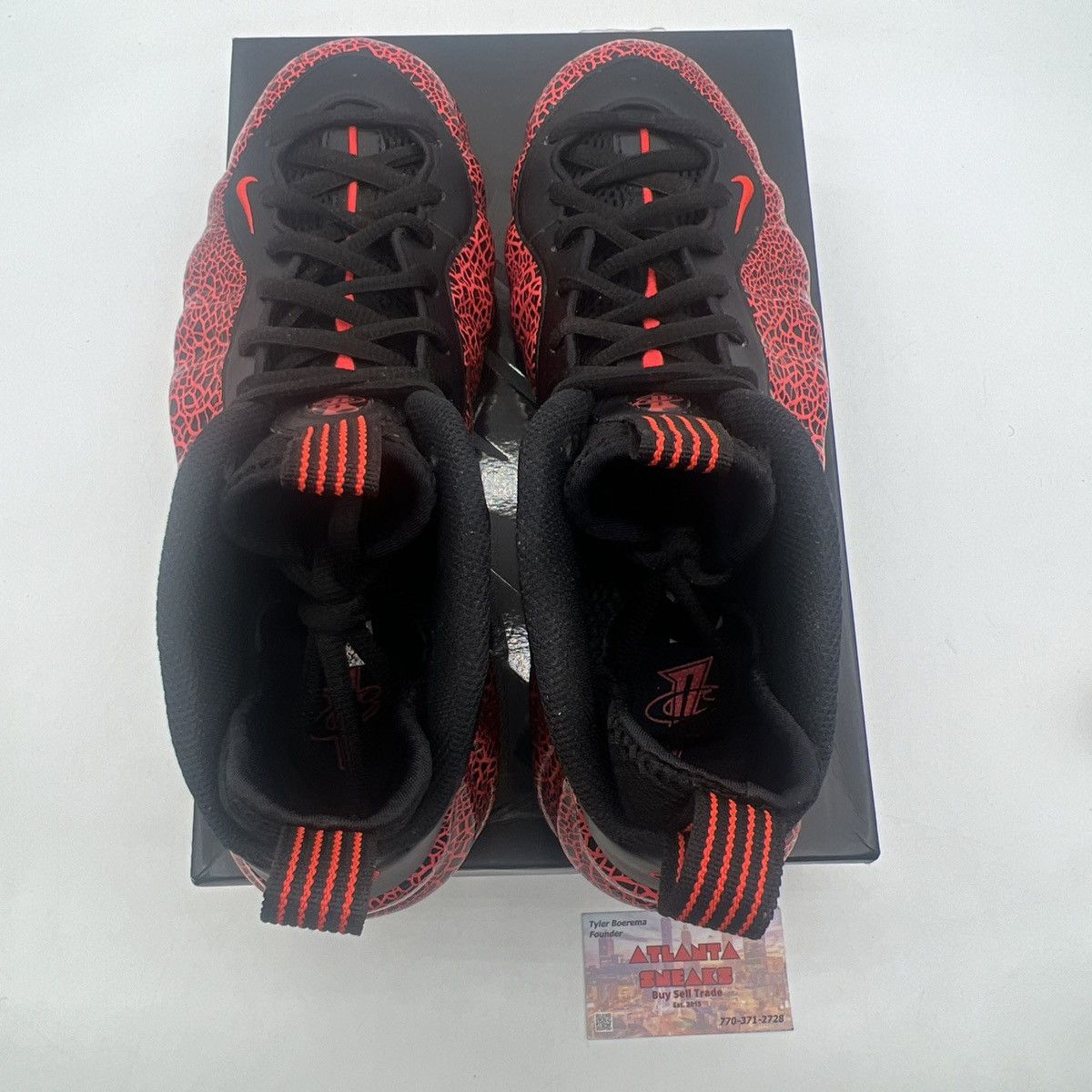 Nike Air Foamposite one cracked lava Size US 10 / EU 43 - 7 Thumbnail