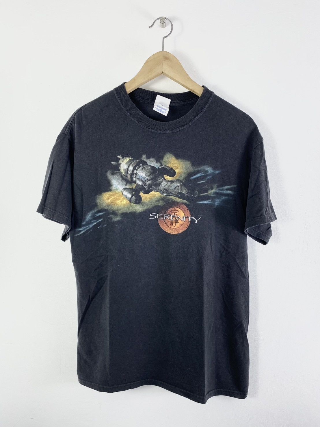 Vintage VIntage Y2K Serenity Movie TV Film Sci-Fi Space Graphic Tee Size US M / EU 48-50 / 2 - 1 Thumbnail