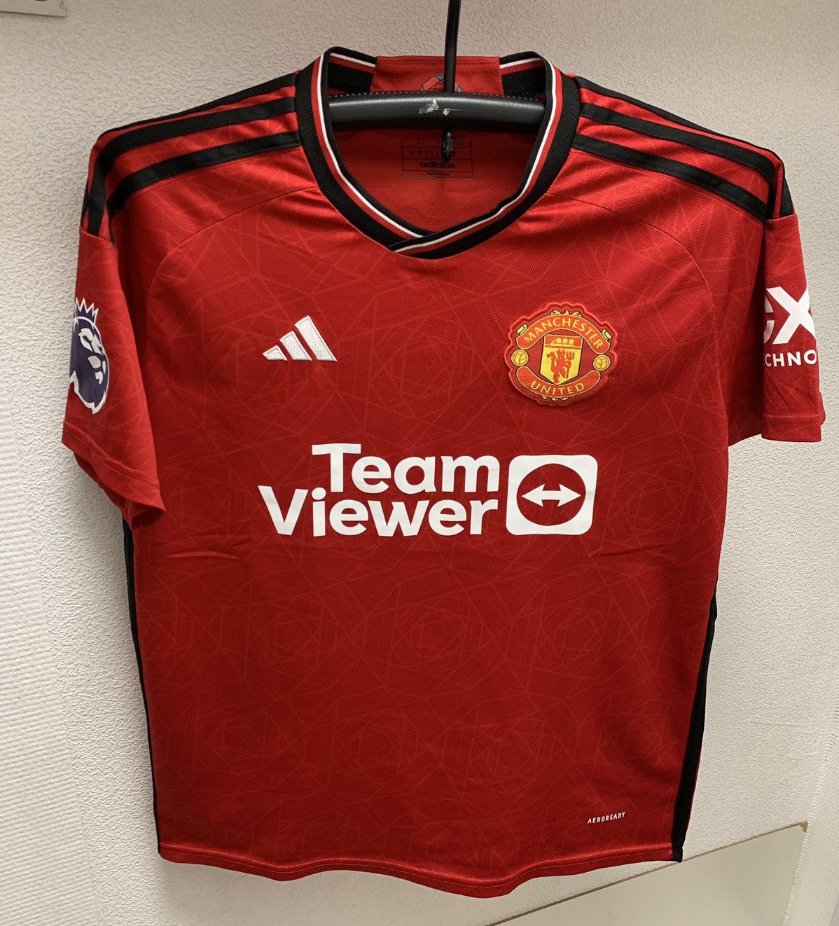 Adidas Manchester United adidas soccer jersey 2023/24 L sz Size US L / EU 52-54 / 3 - 1 Thumbnail