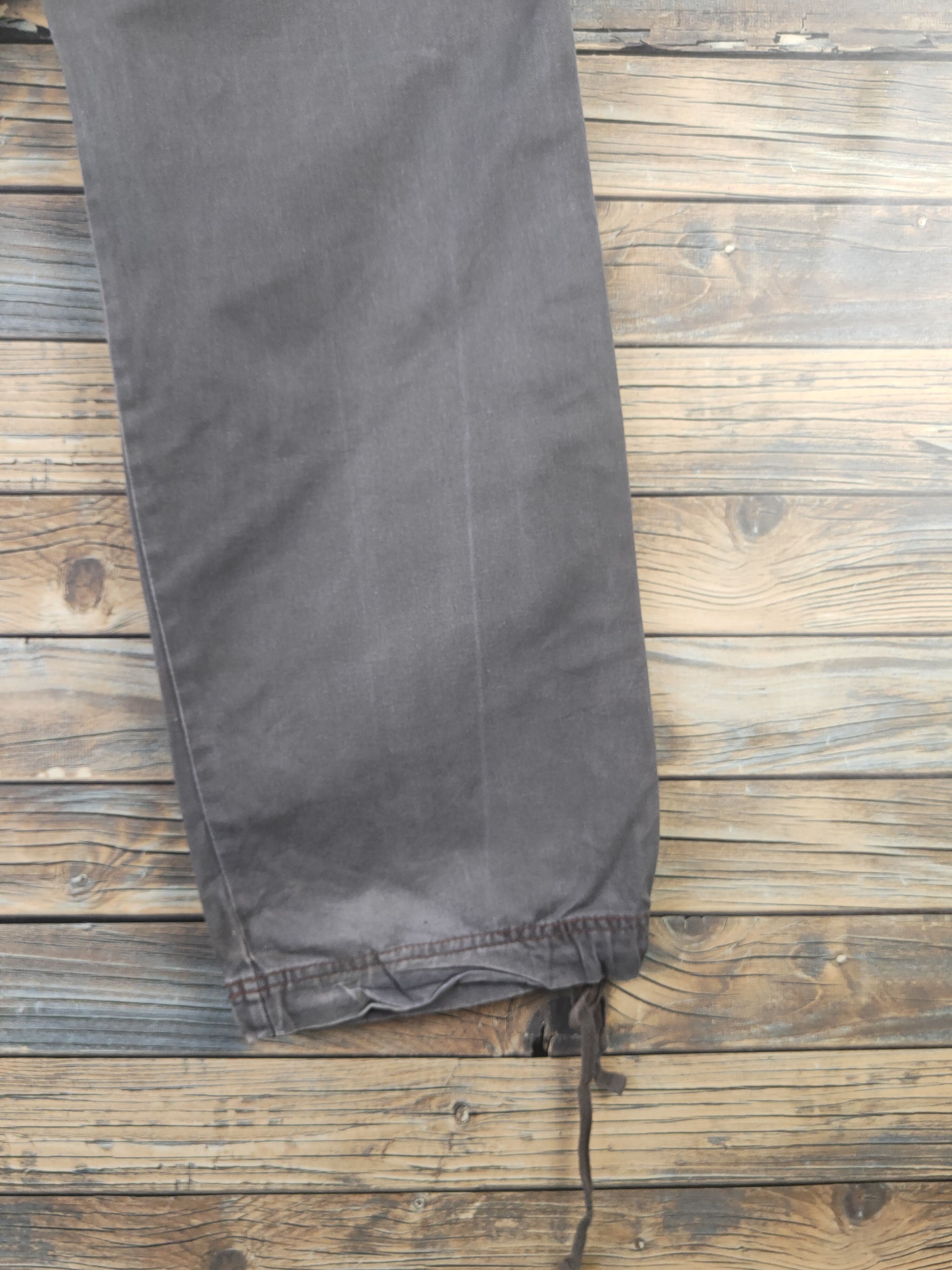 Japanese Brand DL Japanese Brand Dark Gray Multipocket Cargo Pants #1903 Size US 31 - 11 Thumbnail