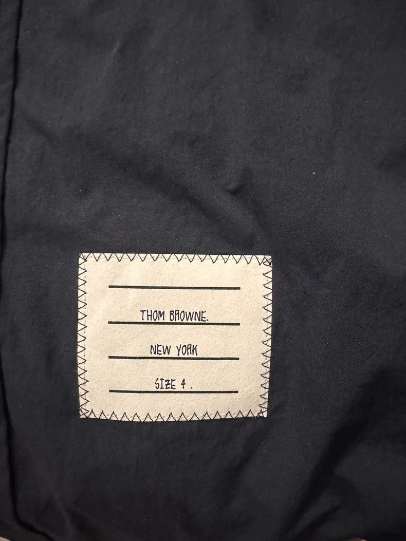 Thom Browne Thom Browne Single-pleated long-sleeve shirt Size US XL / EU 56 / 4 - 3 Thumbnail