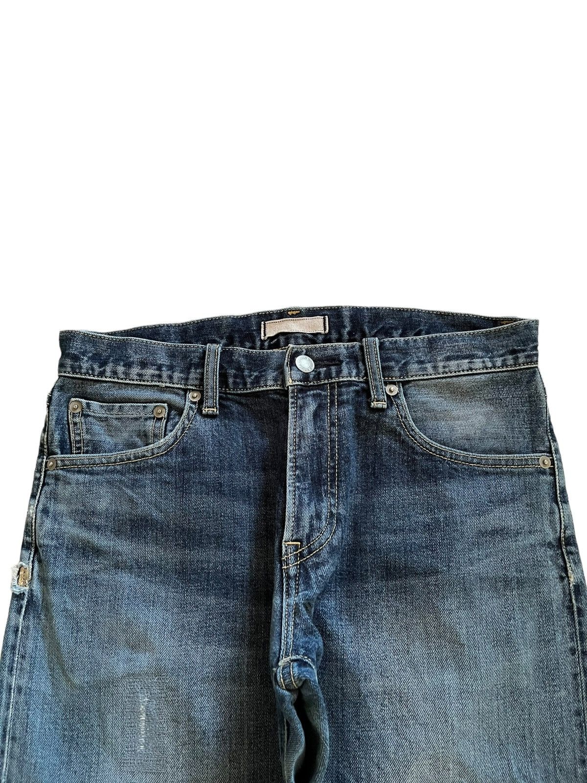 Uniqlo SALES🔥Vintage Japanese Uniqlo Selvedge Faded Wash Jeans Size US 31 - 5 Thumbnail