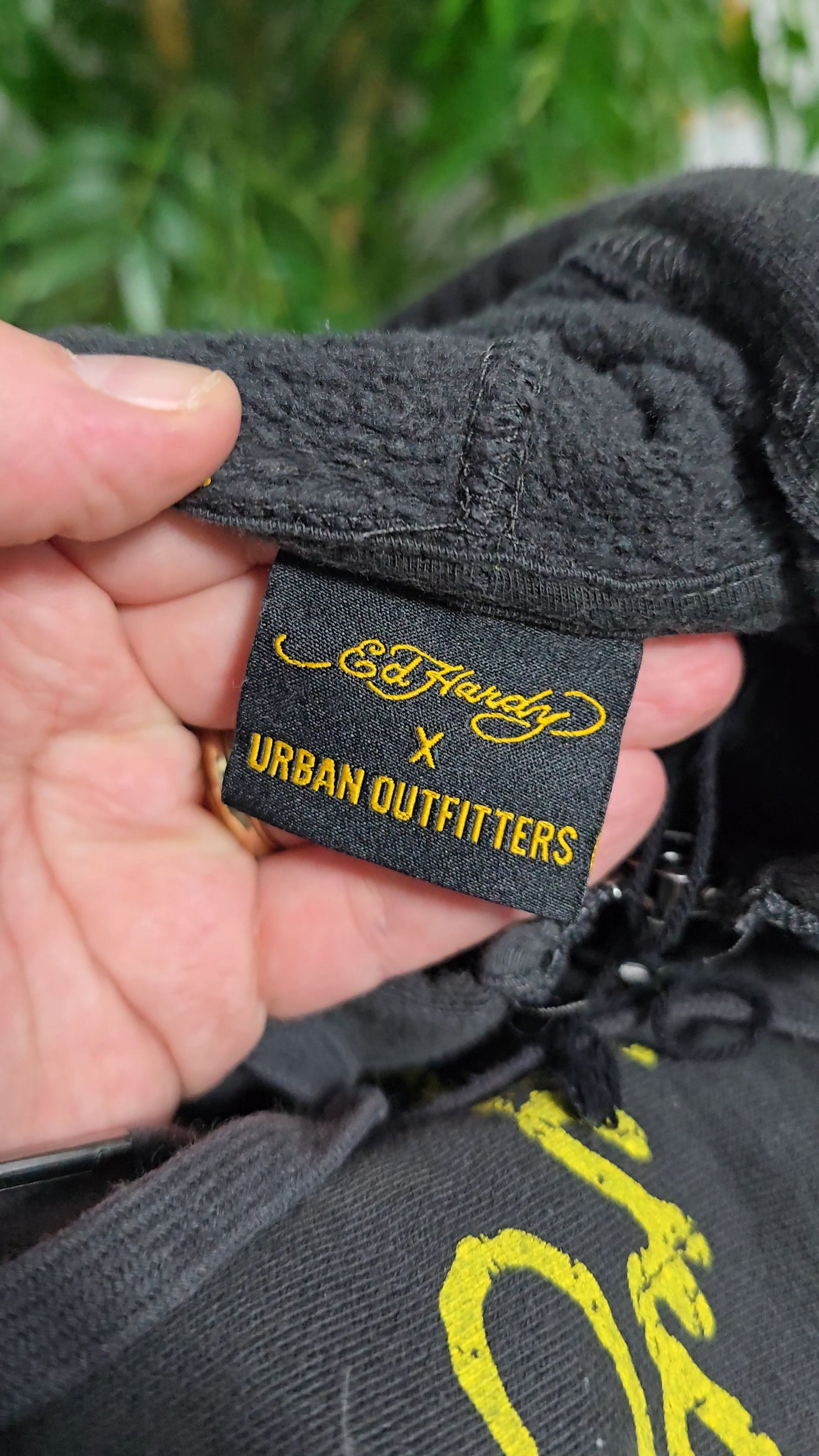 Ed Hardy ED HARDY x urban outfitters Hoodie size xs(runs s also m) Size XS / US 0-2 / IT 36-38 - 7 Thumbnail