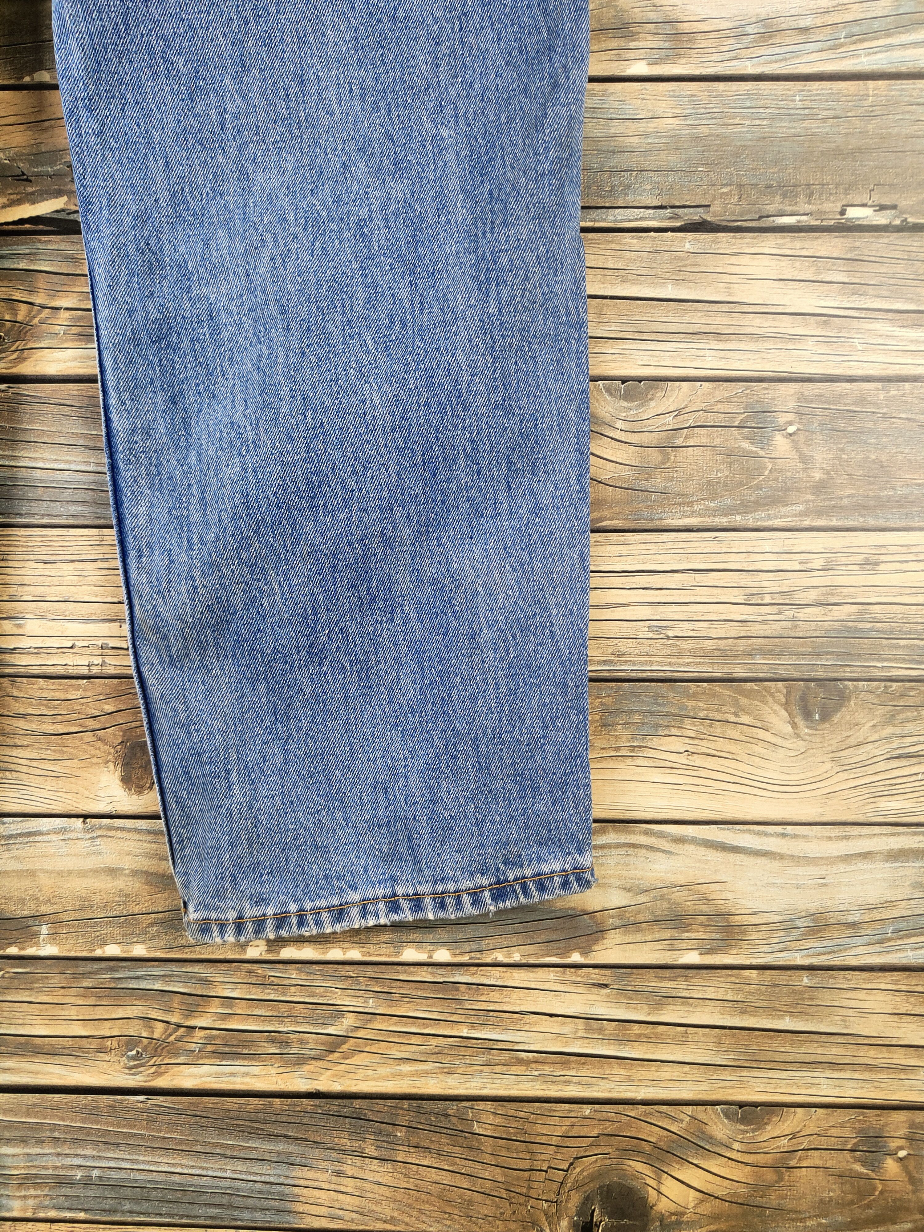 Levi's Levi's Blue Distressed Ripped Jeans #S2853 Size US 31 - 12 Thumbnail