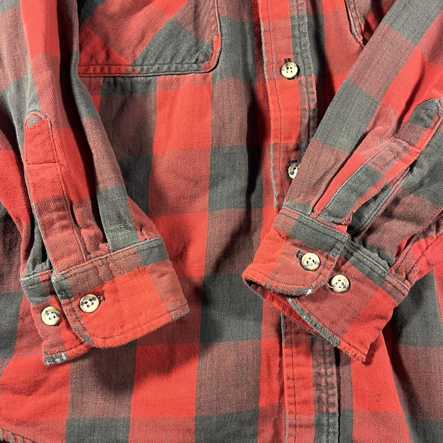 Vintage VINTAGE St. John's Bay Heavyweight Flannel Shirt XL Red Plaid Long Sleeve 80s Casual Mens Size US XL / EU 56 / 4 - 3 Thumbnail