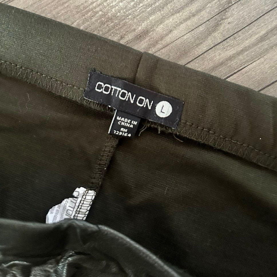 Cotton On cotton on green pleather skirt Size 34" / US 12 / IT 48 - 3 Thumbnail