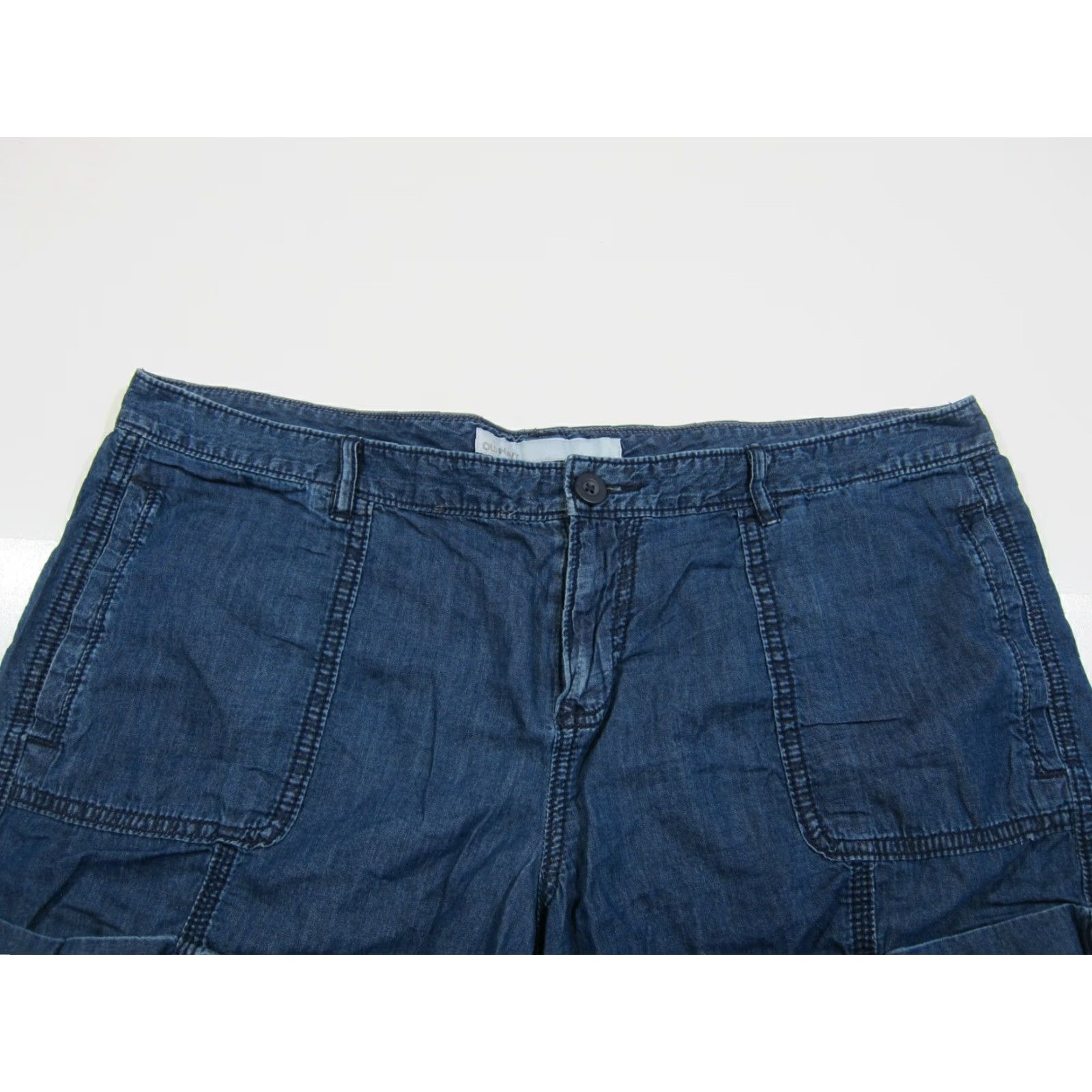 Old Navy Old Navy Cotton Blue Chambray Denim Mid Rise Flat Front Chino Short Women 14 Size 25" / US 0 / IT 36 - 5 Thumbnail