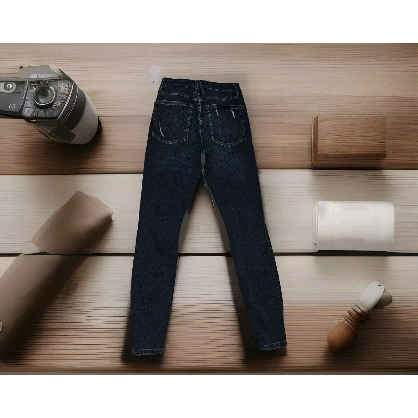 Good American GOOD AMERICAN Good Legs High Rise Released Frayed Hem Skinny Size 27" / US 4 / IT 40 - 4 Thumbnail