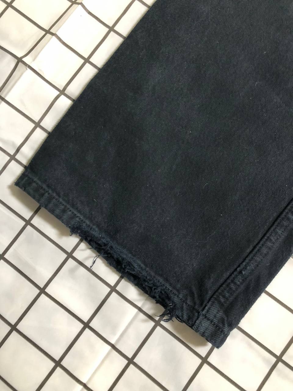 Levi's Vintage 90s Tab Levi’s Jeans 34x34 Distressed Size US 34 / EU 50 - 16 Thumbnail