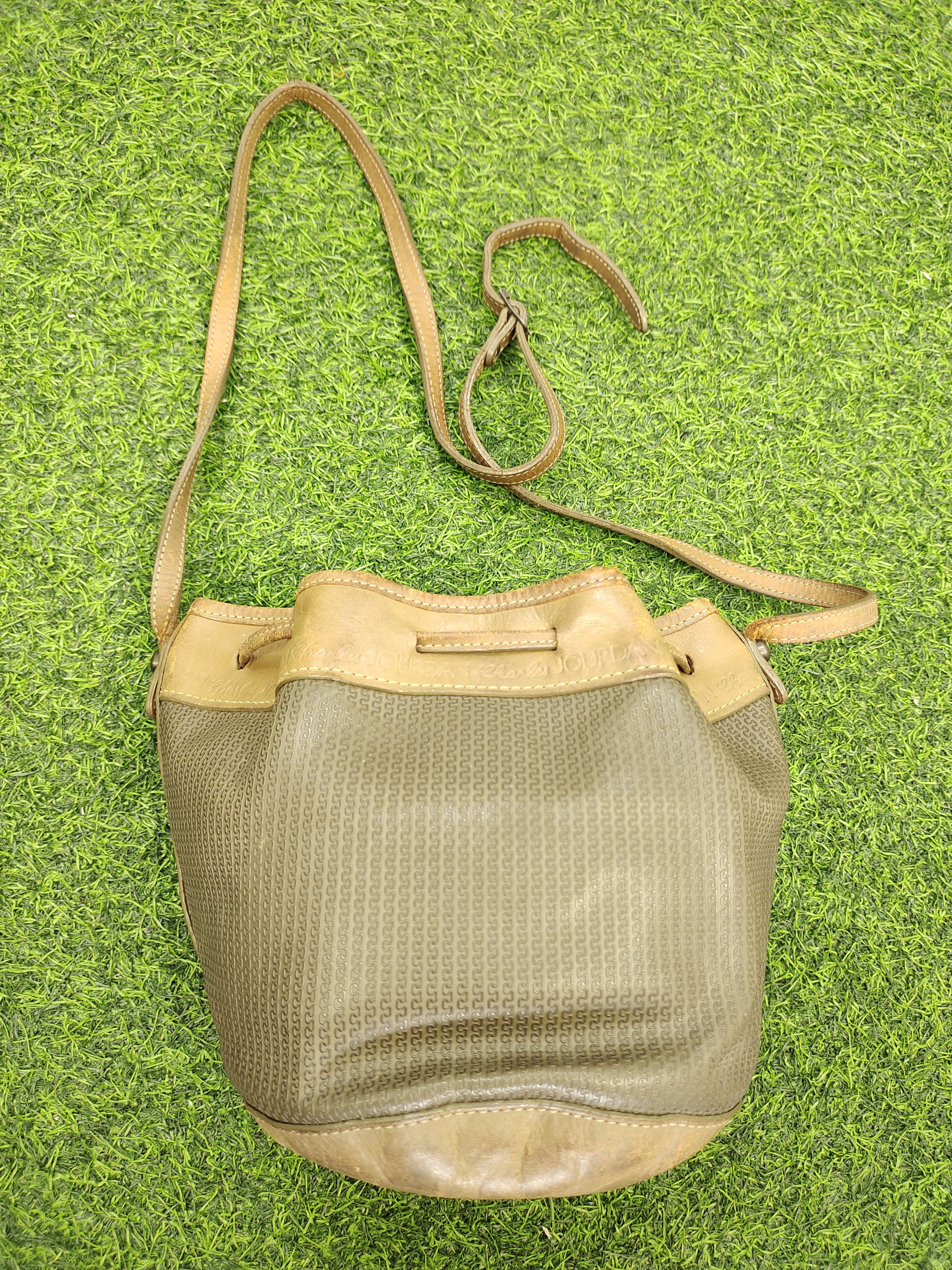 Charles Jourdan Vintage Charles Jourdan Patina Leather Bucket Mini Bag Size ONE SIZE - 5 Thumbnail