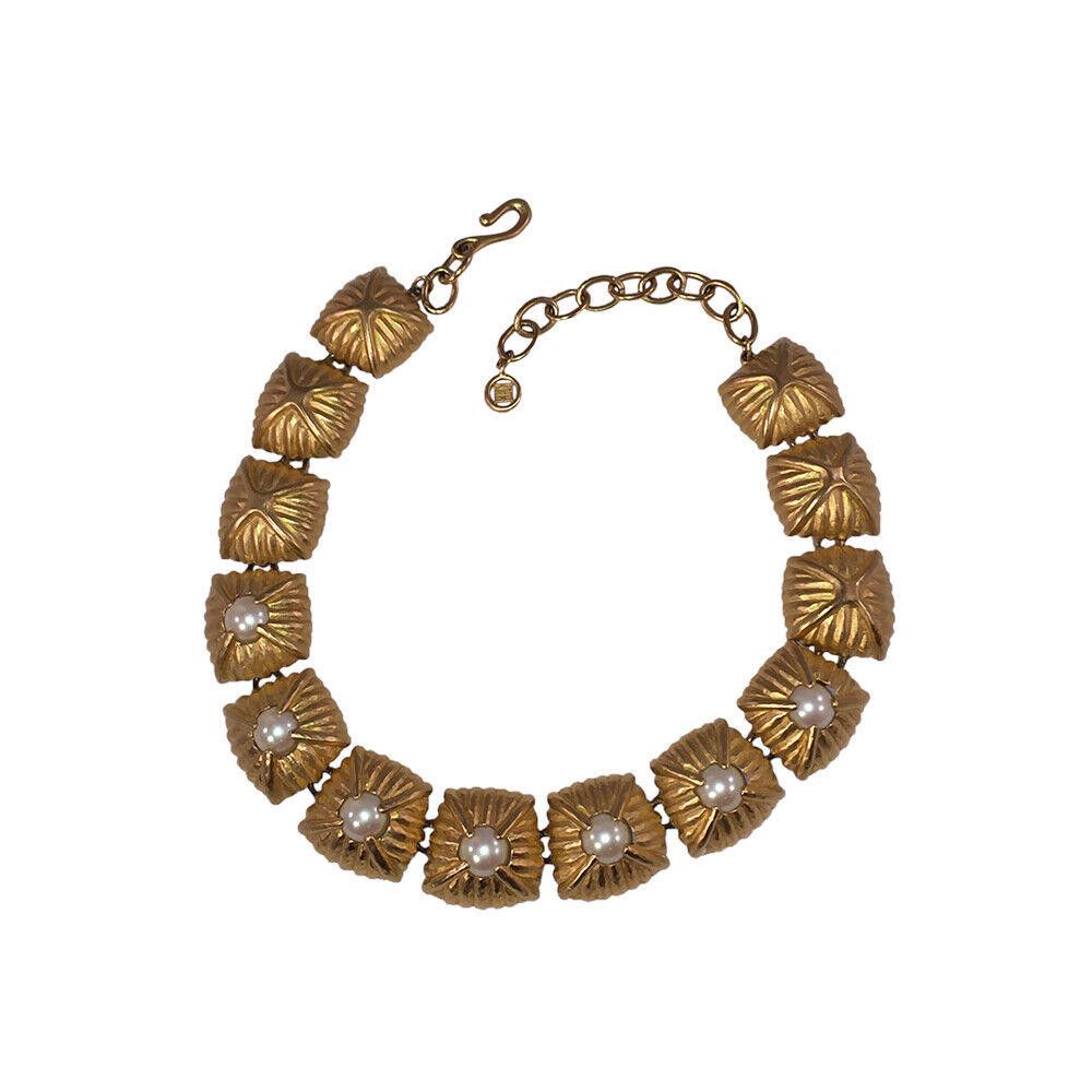 Givenchy Givenchy Runway Statement Necklace with Sea Pearl Cabochons Size ONE SIZE - 4 Thumbnail
