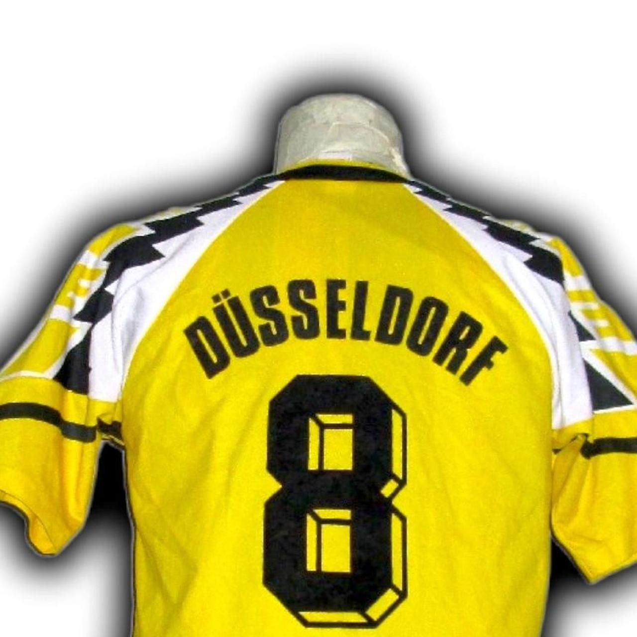 Fortuna Dusseldorf 90s Shirt Jersey (8)