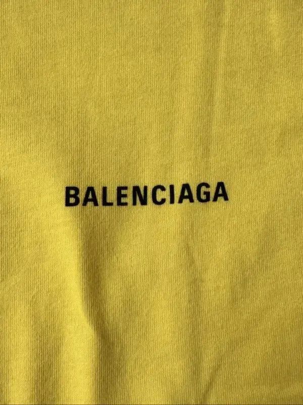 Balenciaga Balenciaga Balenciaga FW21 Logo Vintage Short Sleeve TShir Size US S / EU 44-46 / 1 - 7 Thumbnail
