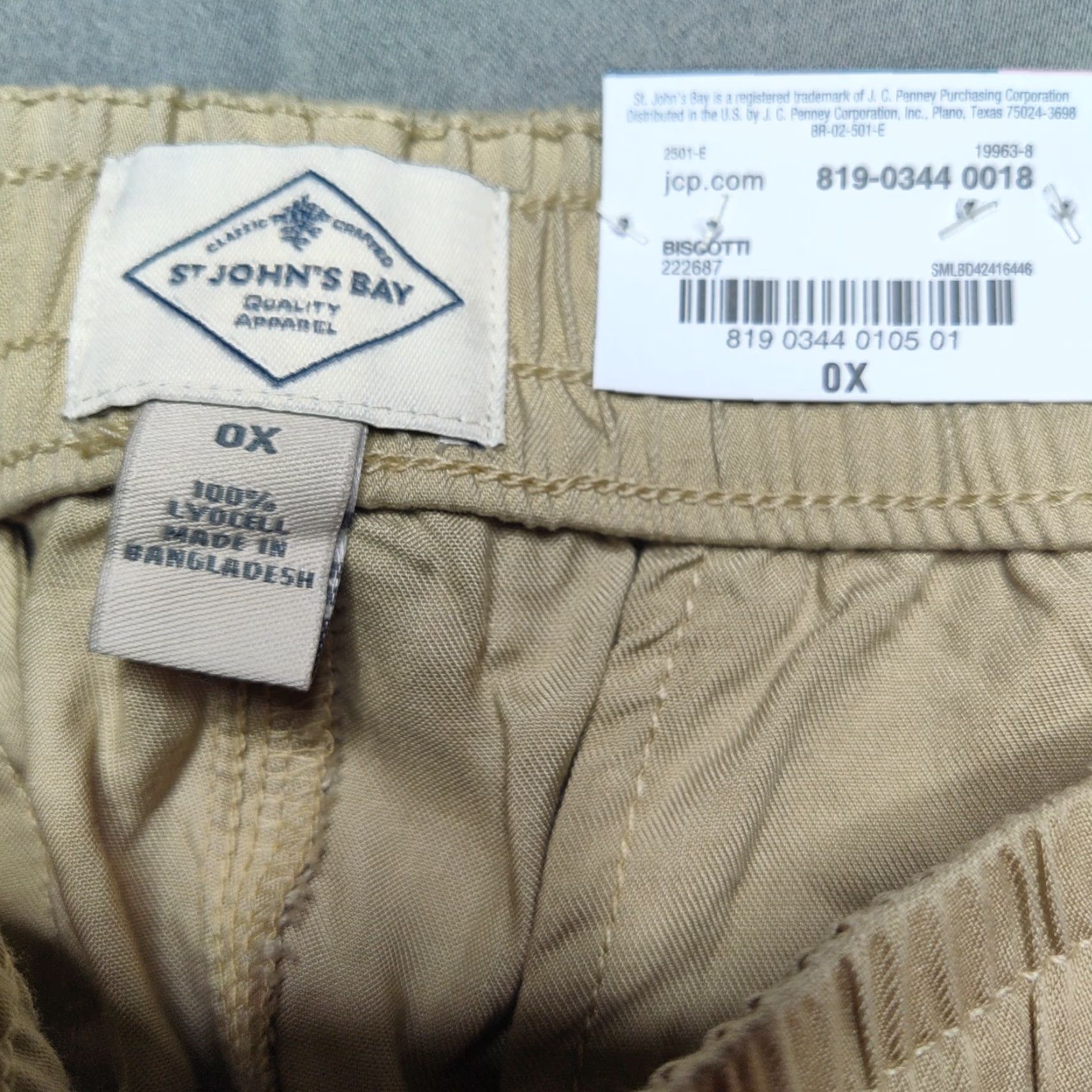Vintage St. John's Bay Women Plus 0X Biscotti Easy Fit Crop Pull On Lyocell Pants NEW Size 40" / US 18 - 4 Thumbnail