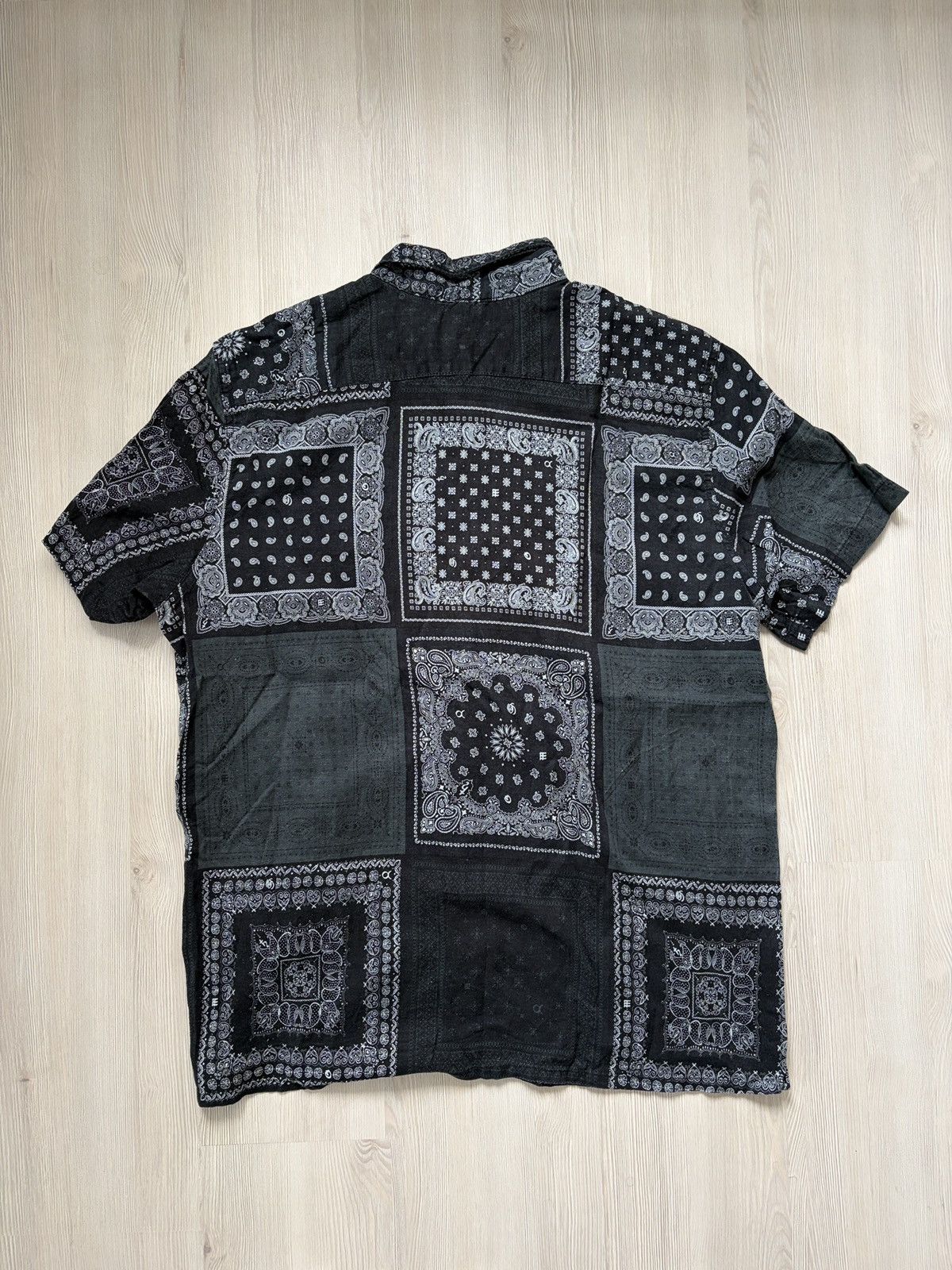 Levi's Levis Bandana Patchwork Short Sleeve Shirt Size US L / EU 52-54 / 3 - 7 Thumbnail
