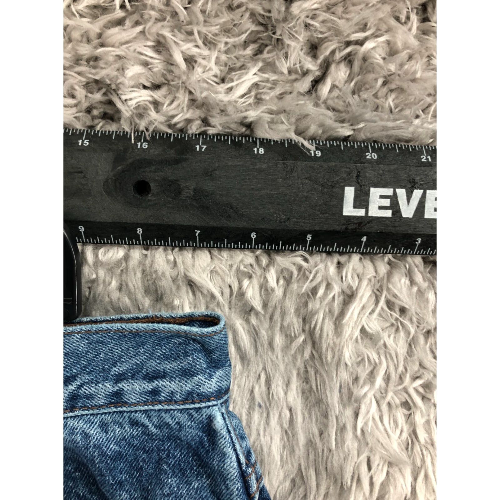 Levi's VINTAGE Levi's Jeans Size 22 34x30 Womens Blue High Rise Taper Mom Levi's 500 Series Regular Denim 5-Pocket Mens Womens Girls Size 40" / US 18 - 2 Thumbnail