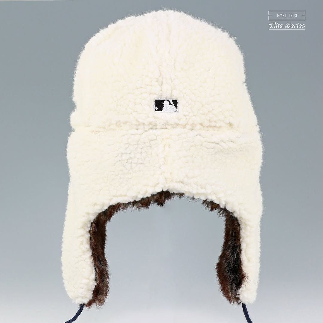 Hat Club NEW YORK YANKEES 75TH WS SHERPA DOG EAR NEW ERA FITTED CAP Size ONE SIZE - 8 Thumbnail