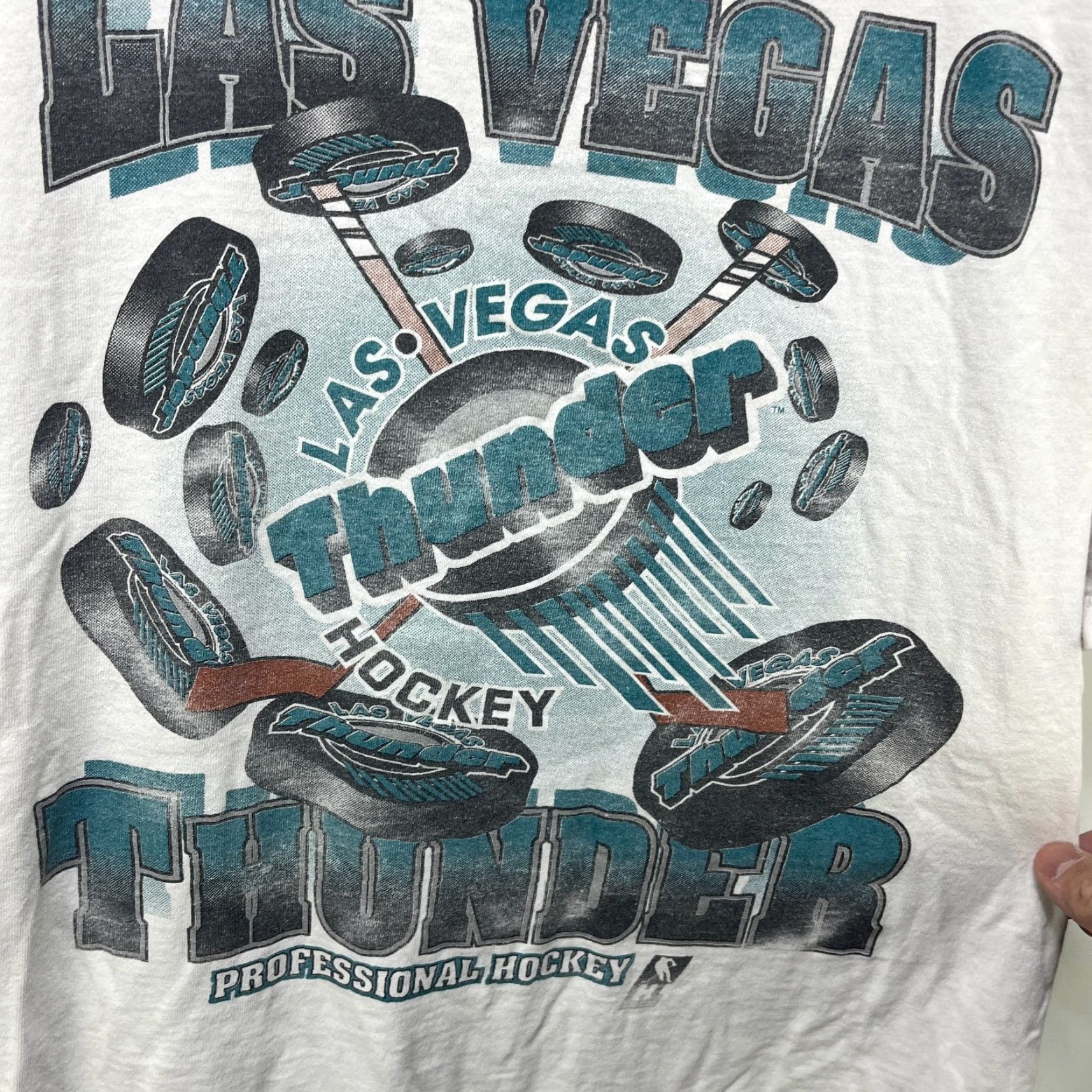 Jerzees VINTAGE Las Vegas Thunder T-Shirt XL Men White Short Sleeve 90s Exact Stitch Size US XL / EU 56 / 4 - 3 Thumbnail