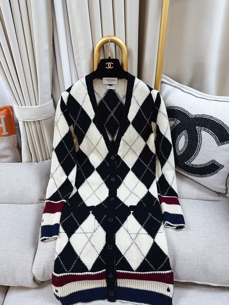 Thom Browne Thom browne Black and white checkerboard cardigan coat 2504 Size XS / US 0-2 / IT 36-38 - 1 Thumbnail