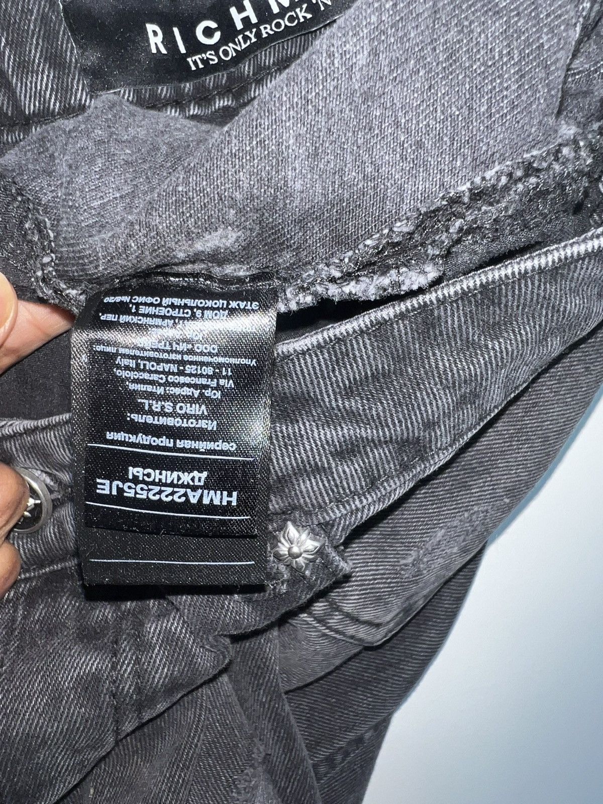 John Richmond John Richmond “It’s Only Rock N Roll” BlackDistressedJeans34 Size US 34 / EU 50 - 8 Thumbnail
